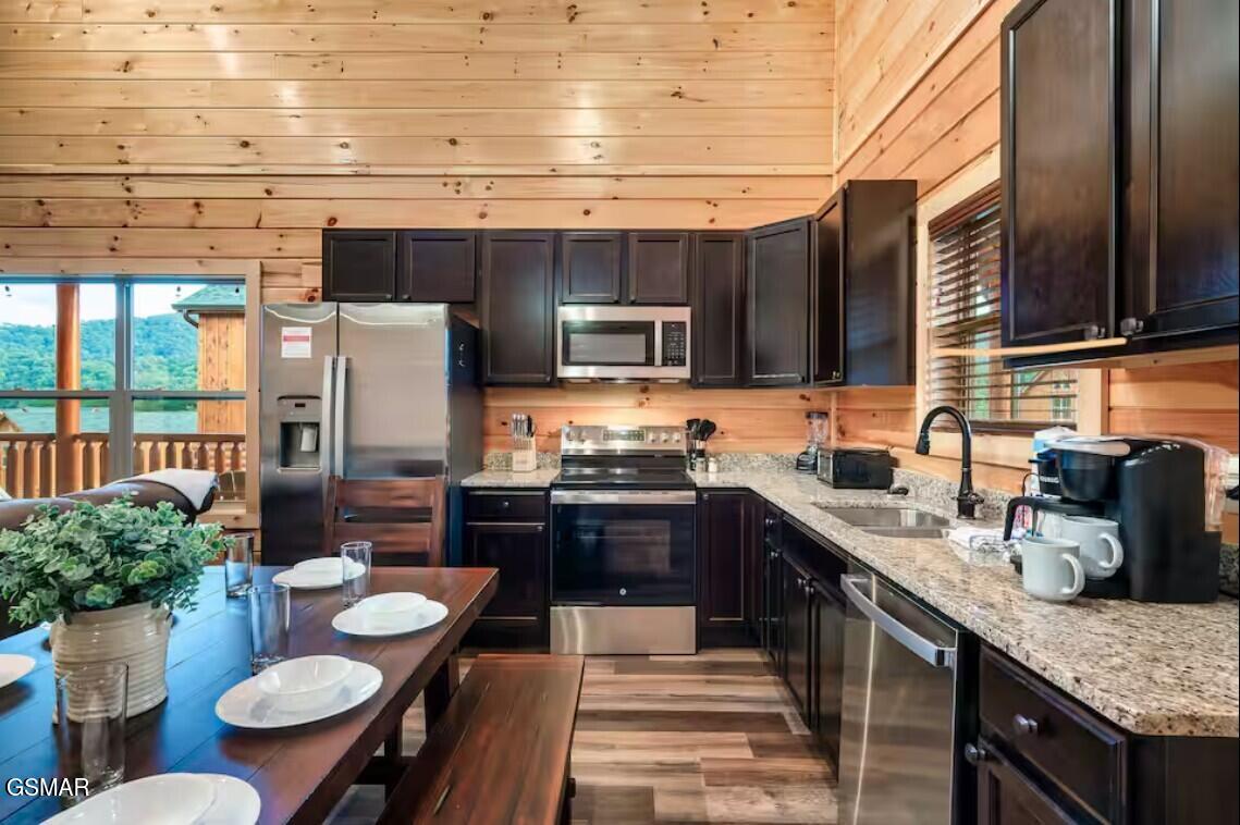 410 Southern Sun Way Pigeon Forge TN 37863