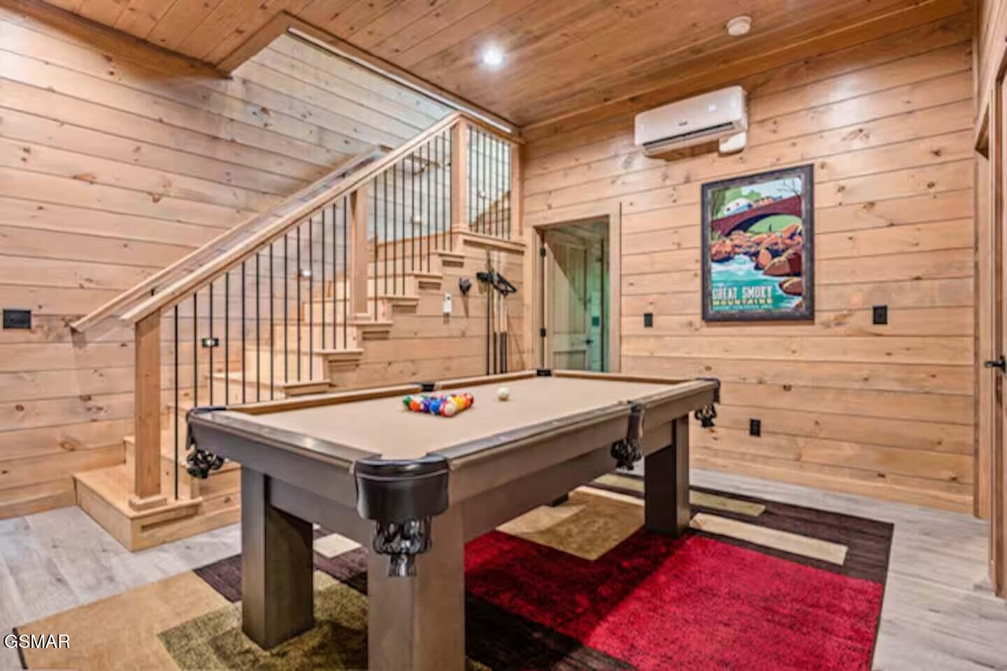 2807 Teaberry Hill Way Sevierville TN 37862