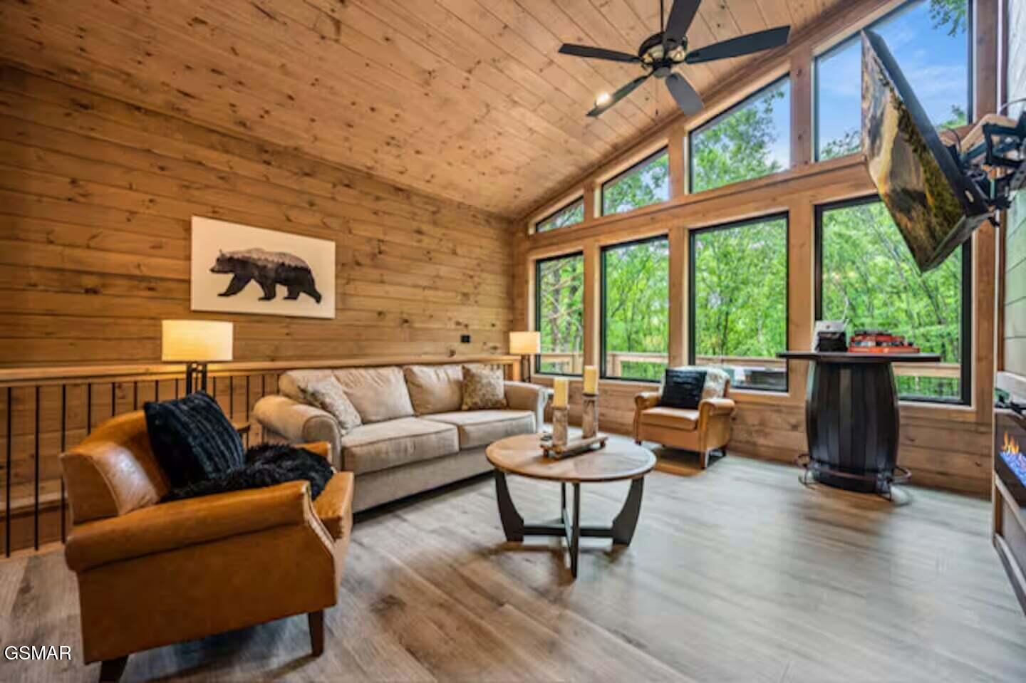 2807 Teaberry Hill Way Sevierville TN 37862