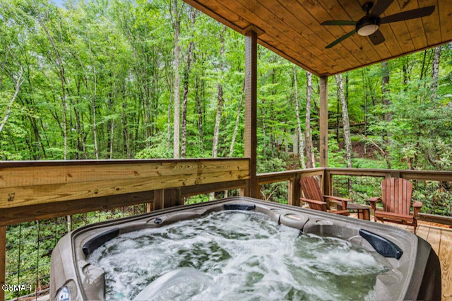 2807 Teaberry Hill Way Sevierville TN 37862