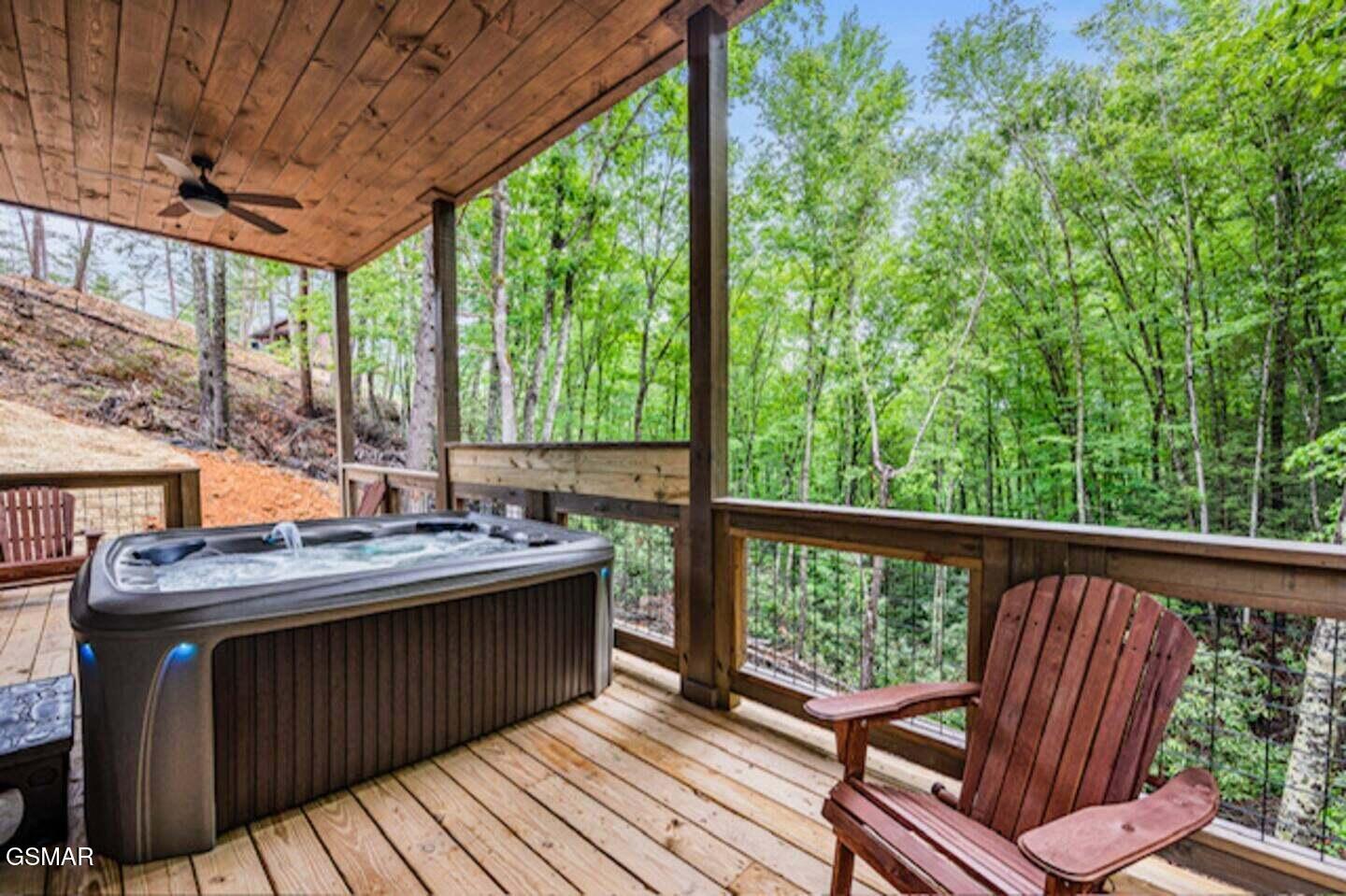 2807 Teaberry Hill Way Sevierville TN 37862