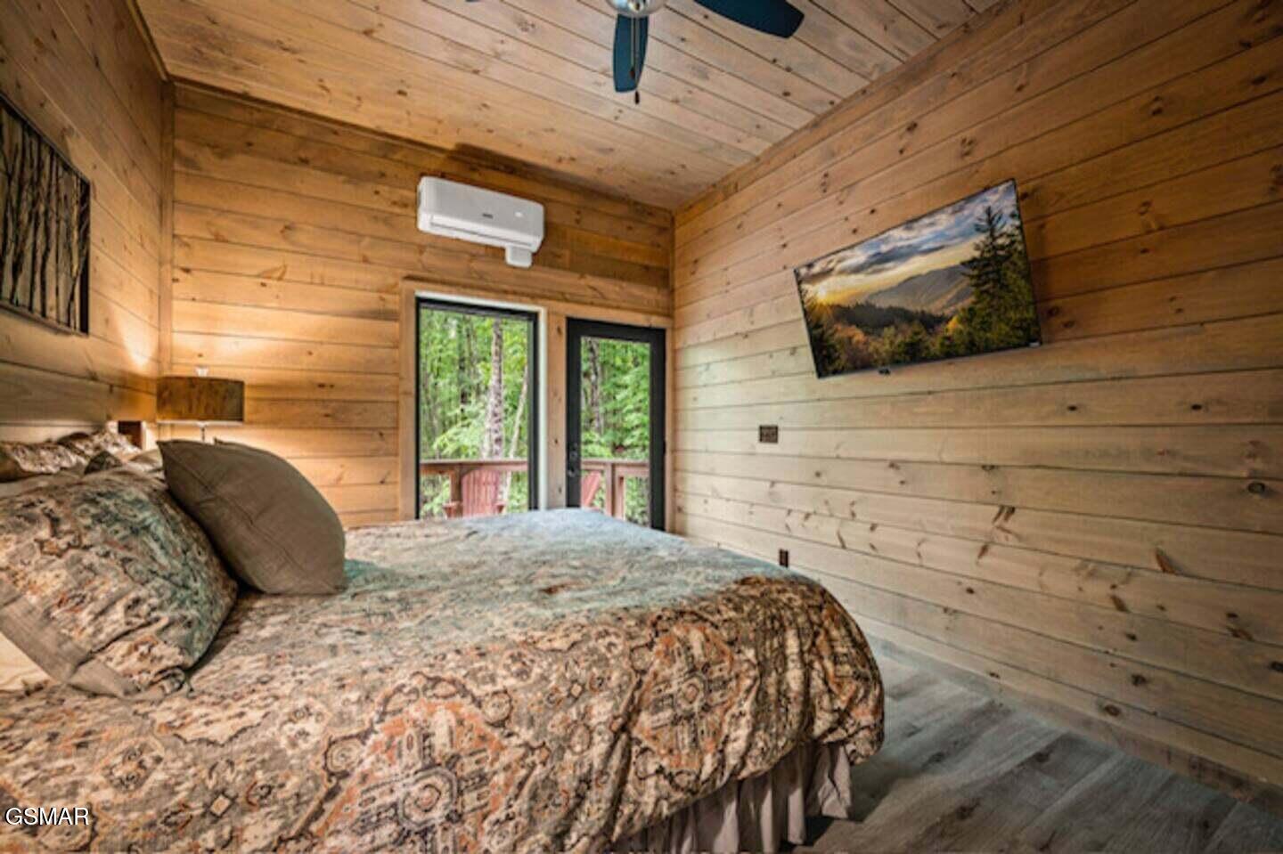 2807 Teaberry Hill Way Sevierville TN 37862