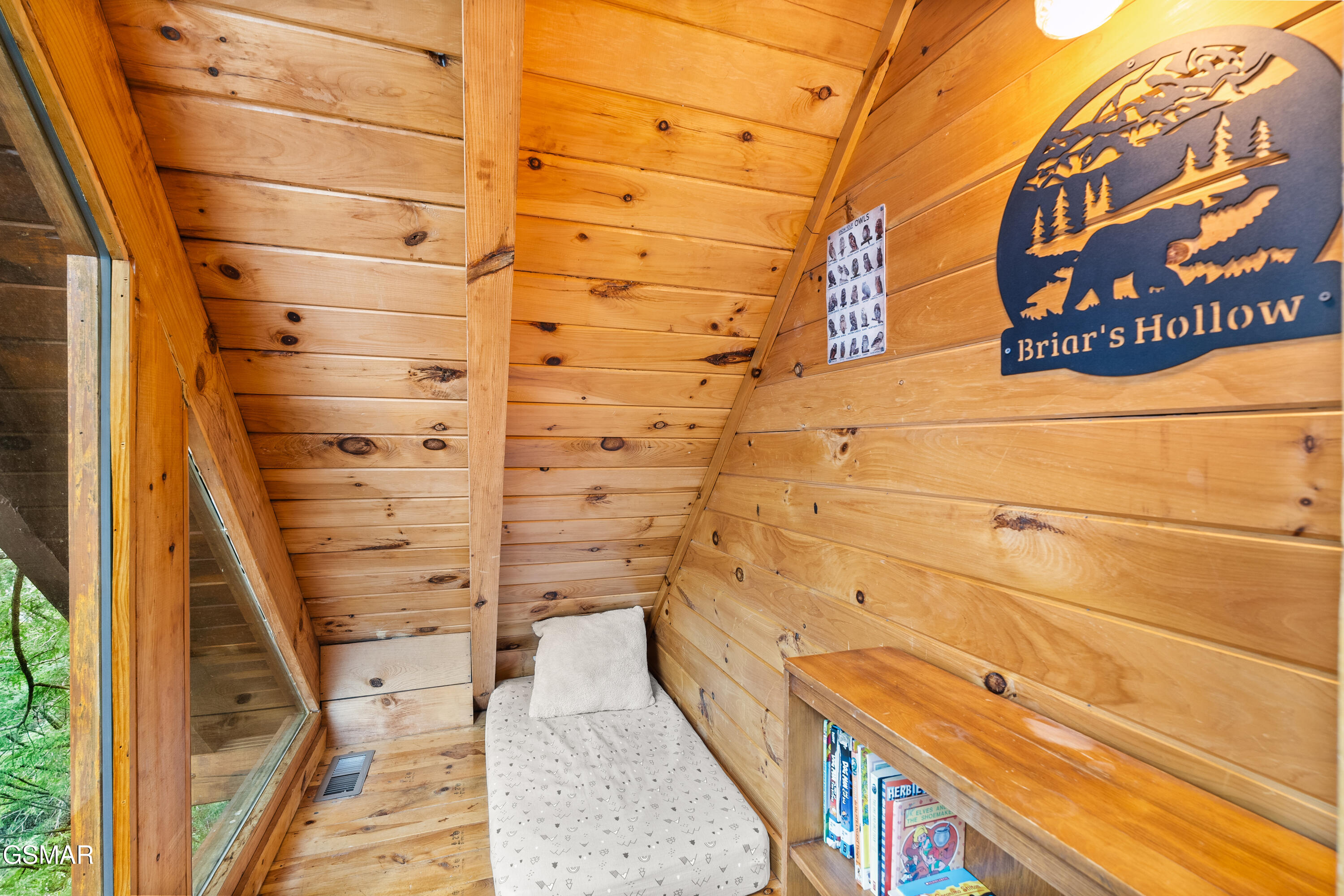 524 Hoot Owl Way Gatlinburg TN 37738