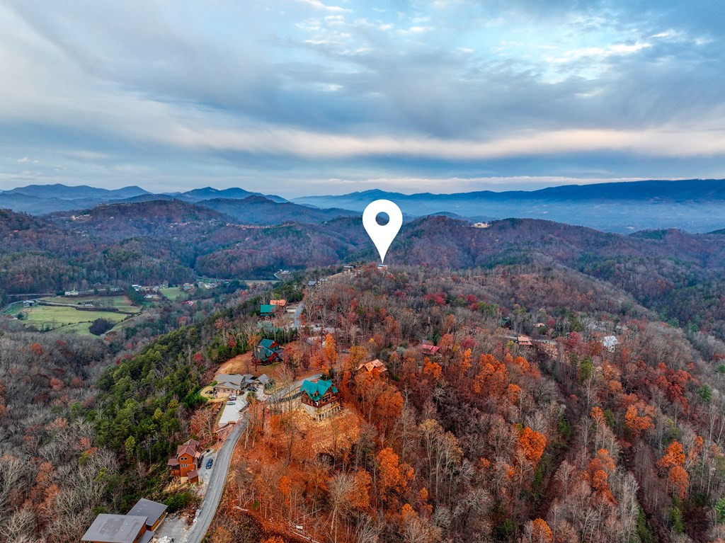 2670 Cloud View Drive Sevierville TN 37862