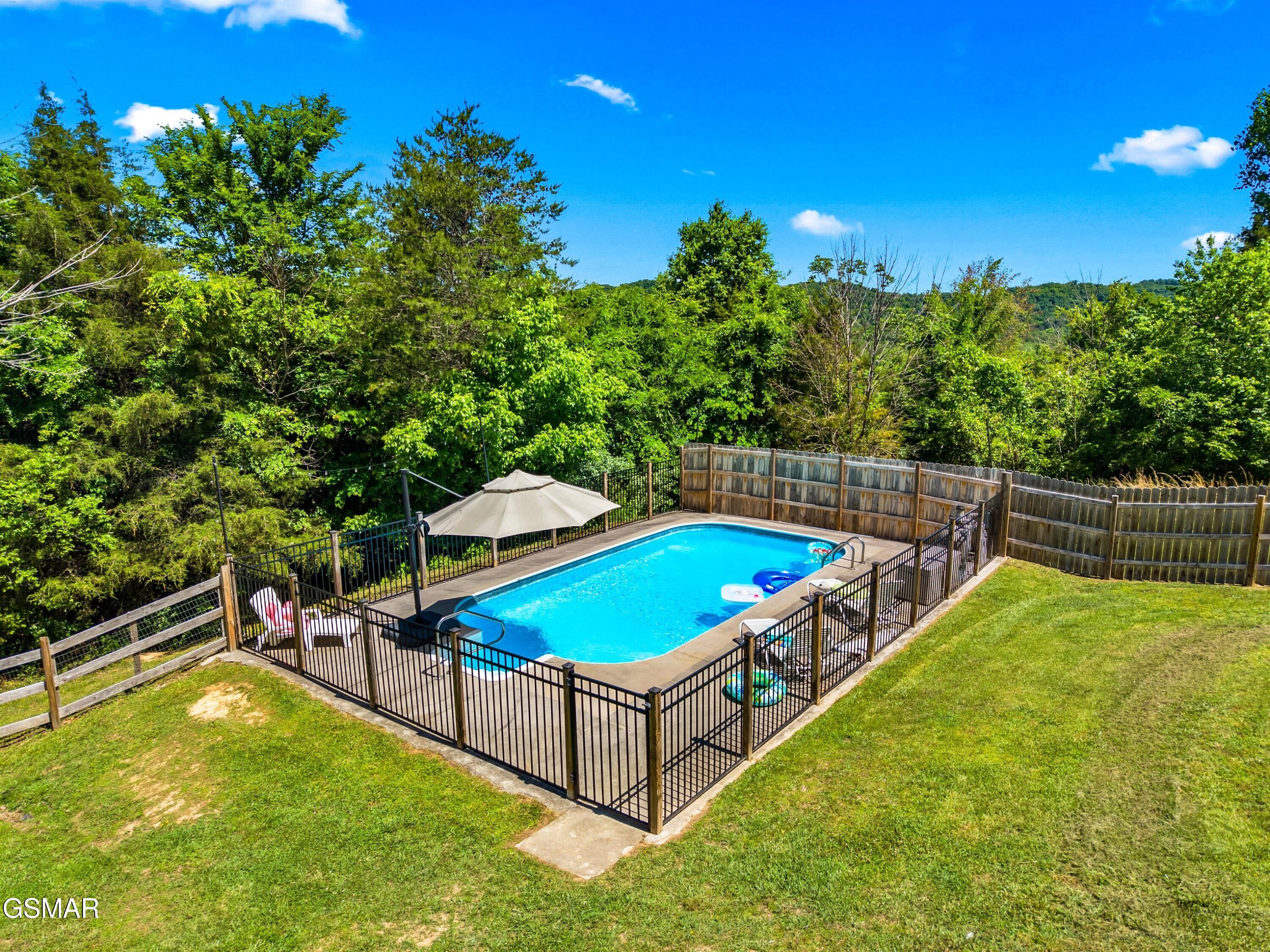 140 Windsong Drive Parrottsville TN 37843