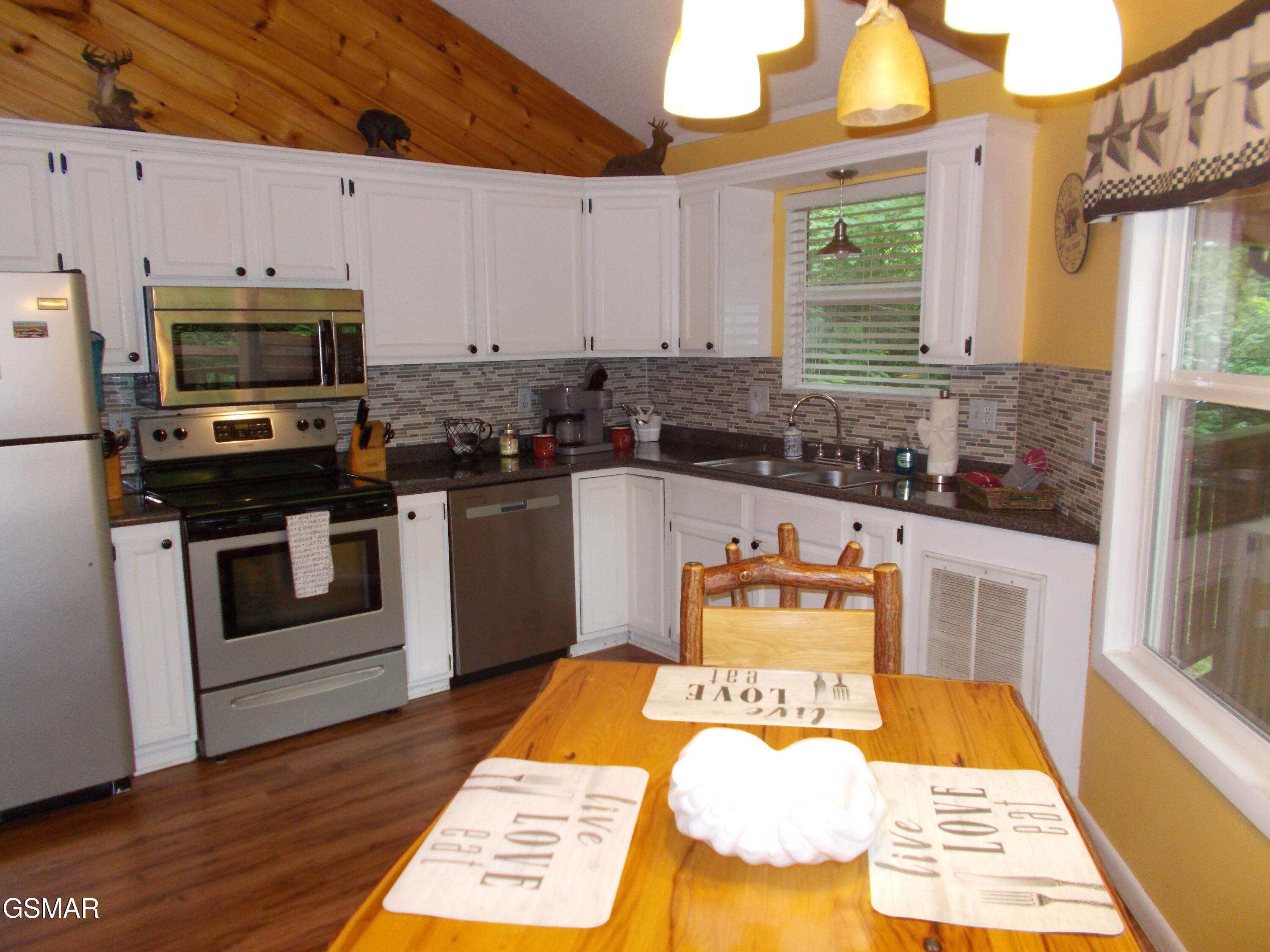 1157 Villa Lane Gatlinburg TN 37738