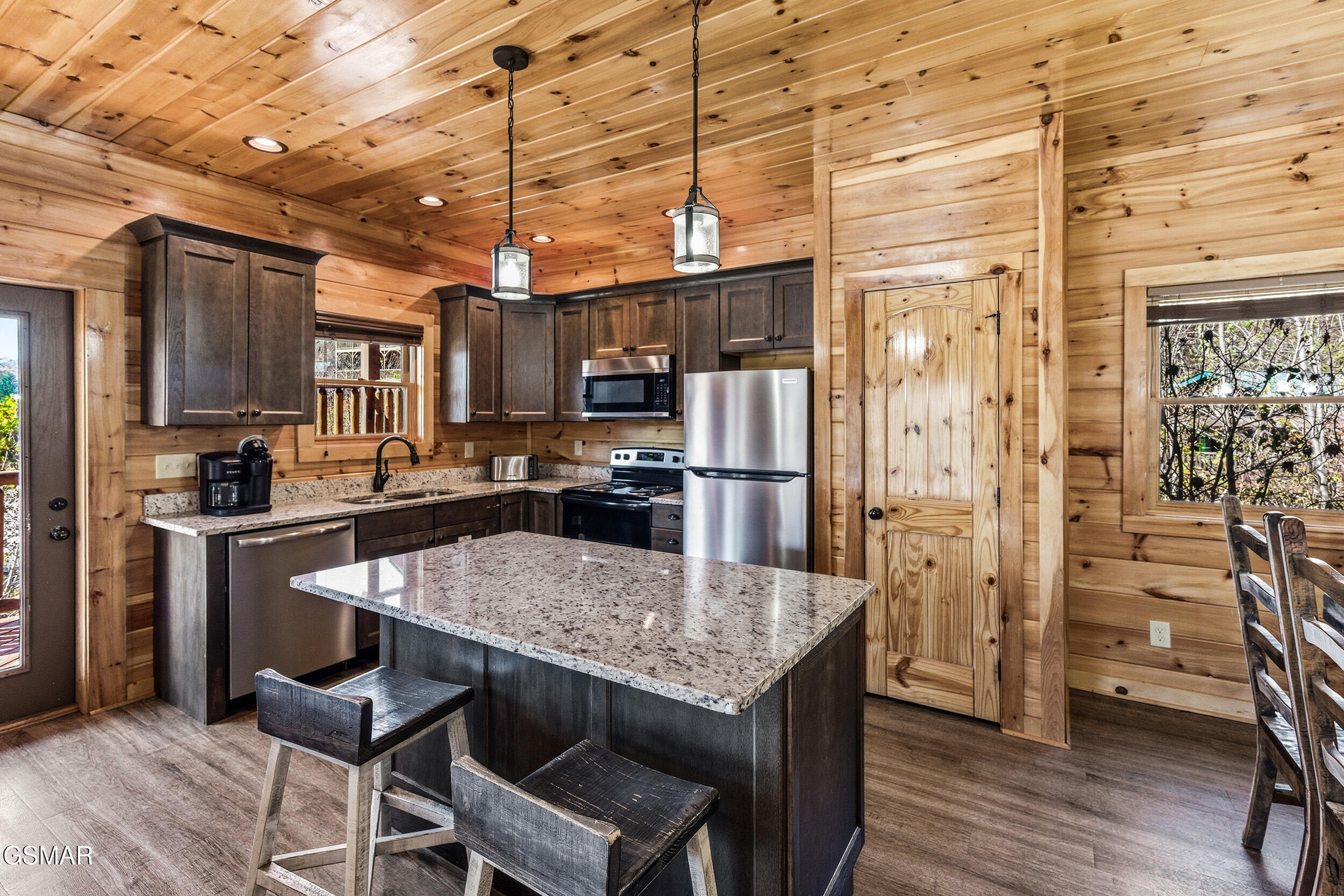 655 Gatlinburg Falls Way Gatlinburg TN 37738