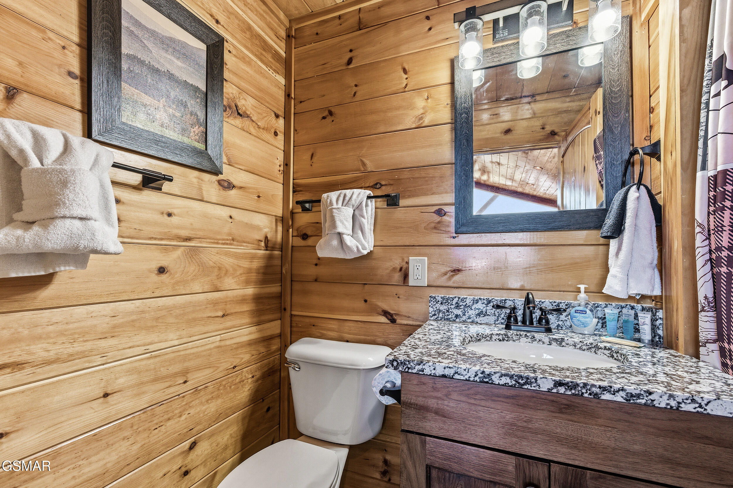 655 Gatlinburg Falls Way Gatlinburg TN 37738