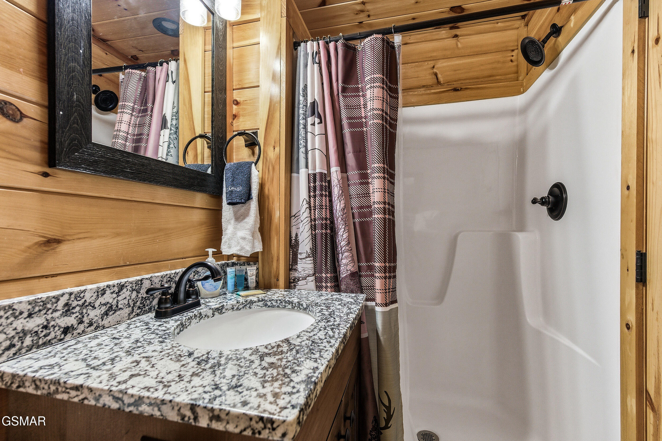 655 Gatlinburg Falls Way Gatlinburg TN 37738