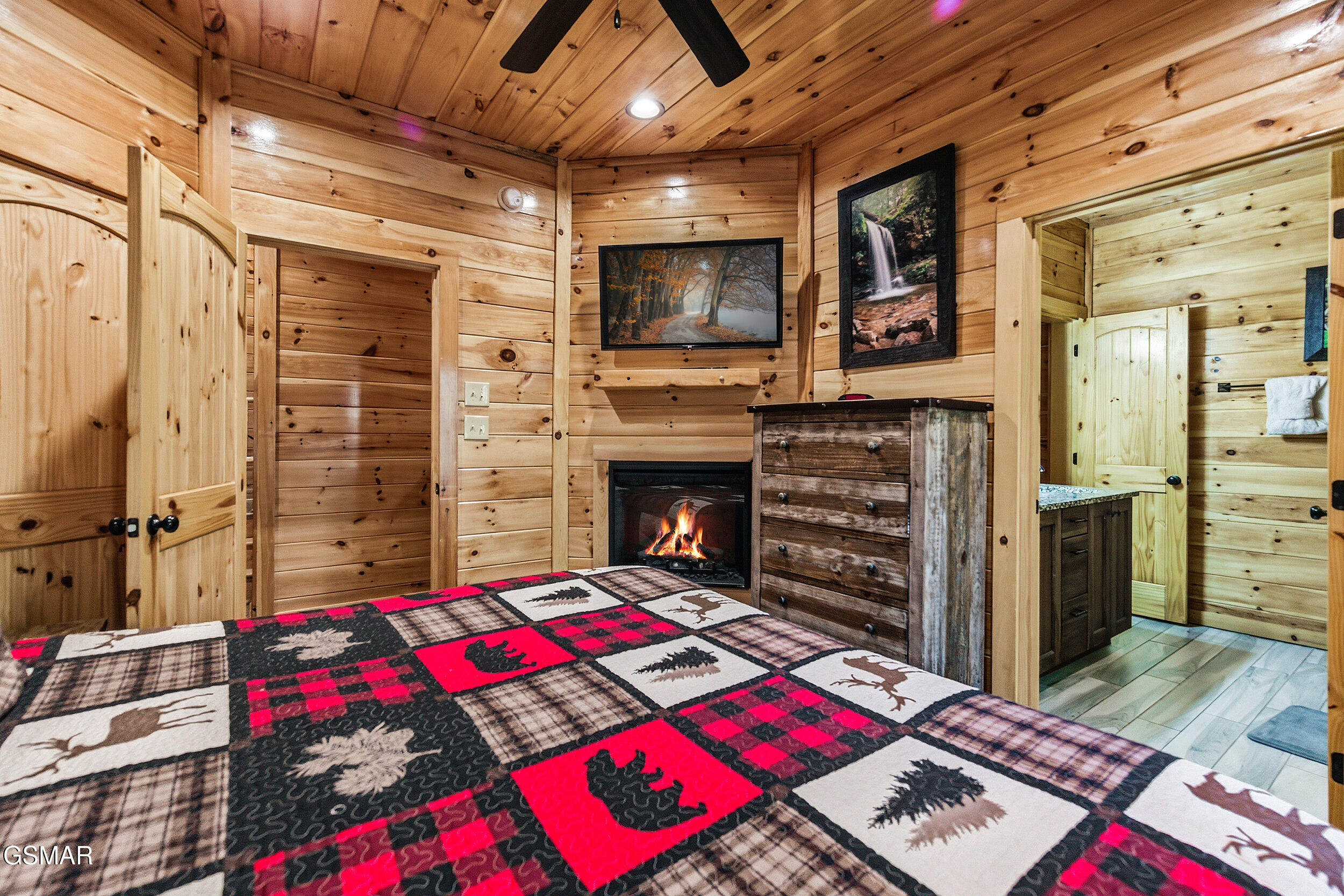 655 Gatlinburg Falls Way Gatlinburg TN 37738