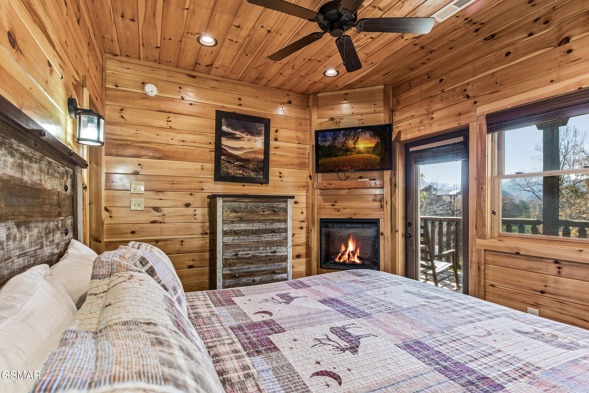 655 Gatlinburg Falls Way Gatlinburg TN 37738