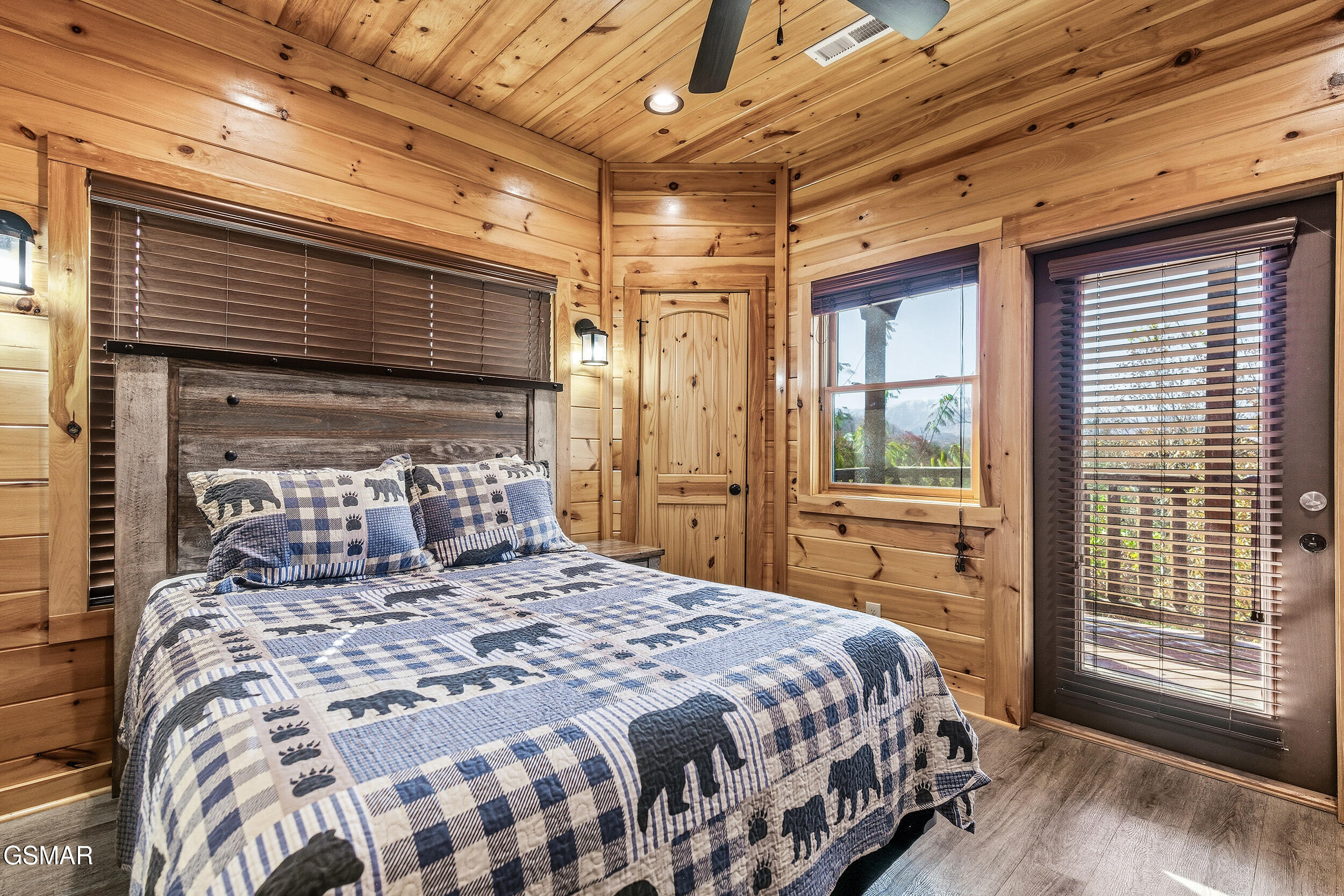 655 Gatlinburg Falls Way Gatlinburg TN 37738