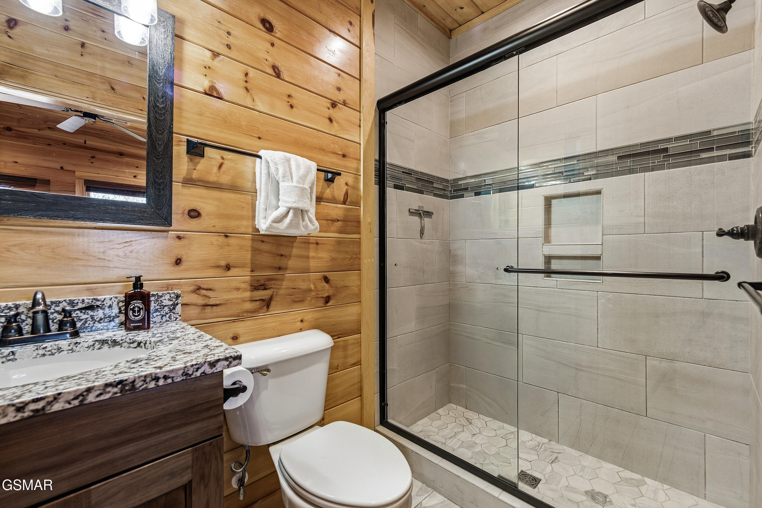 655 Gatlinburg Falls Way Gatlinburg TN 37738