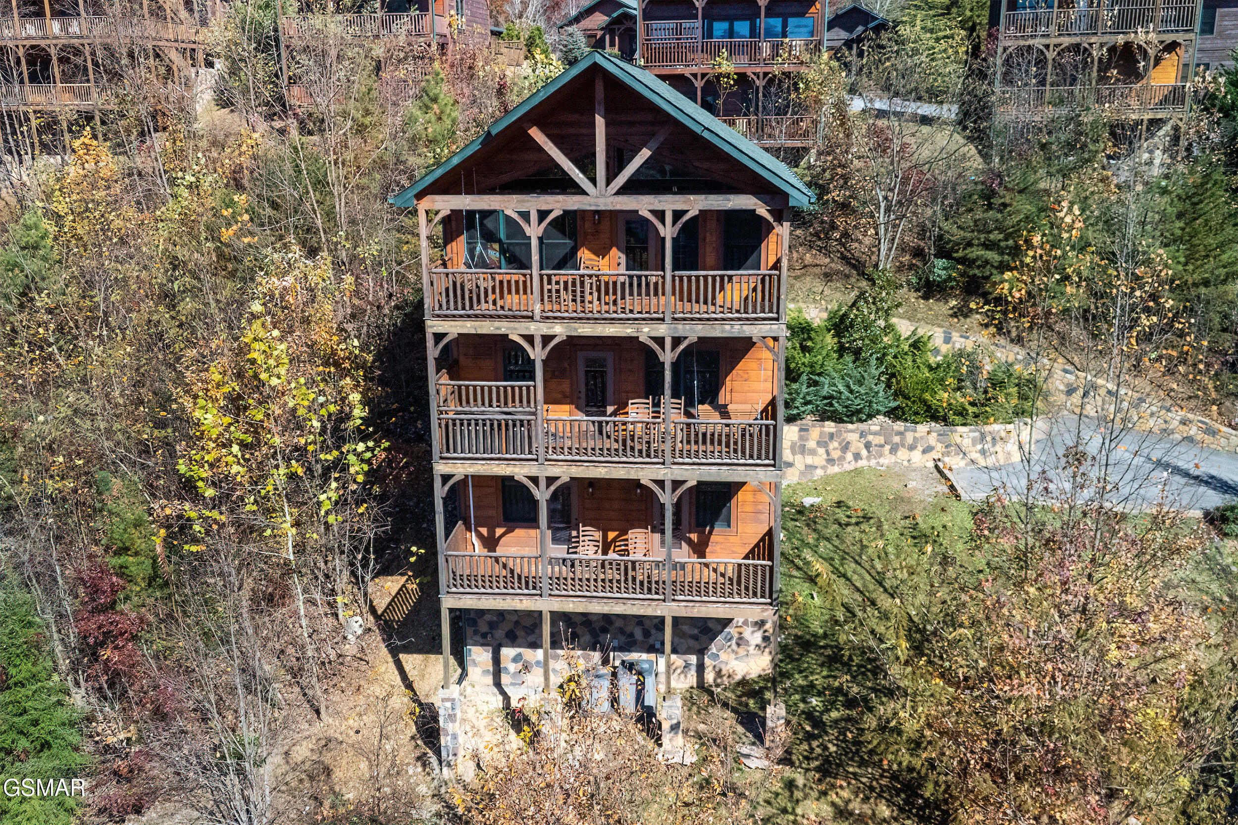 655 Gatlinburg Falls Way Gatlinburg TN 37738