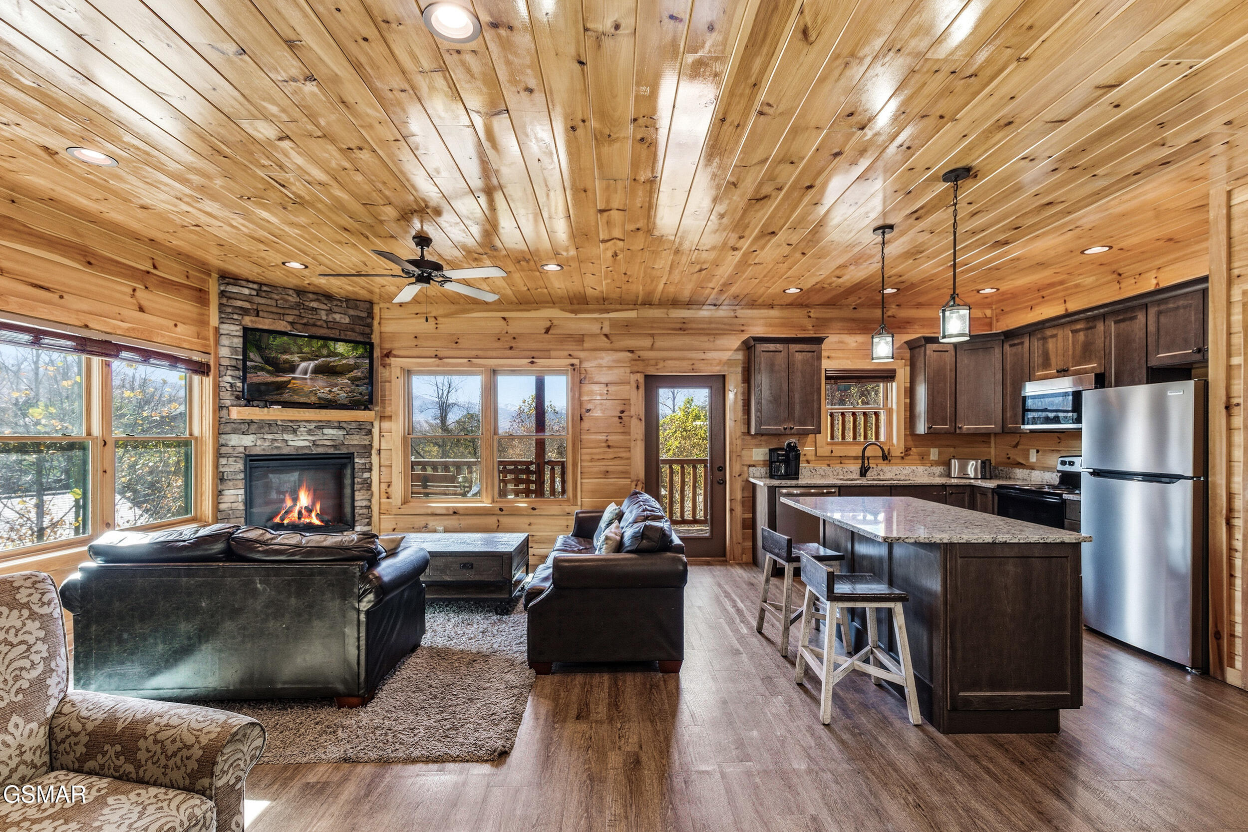 655 Gatlinburg Falls Way Gatlinburg TN 37738