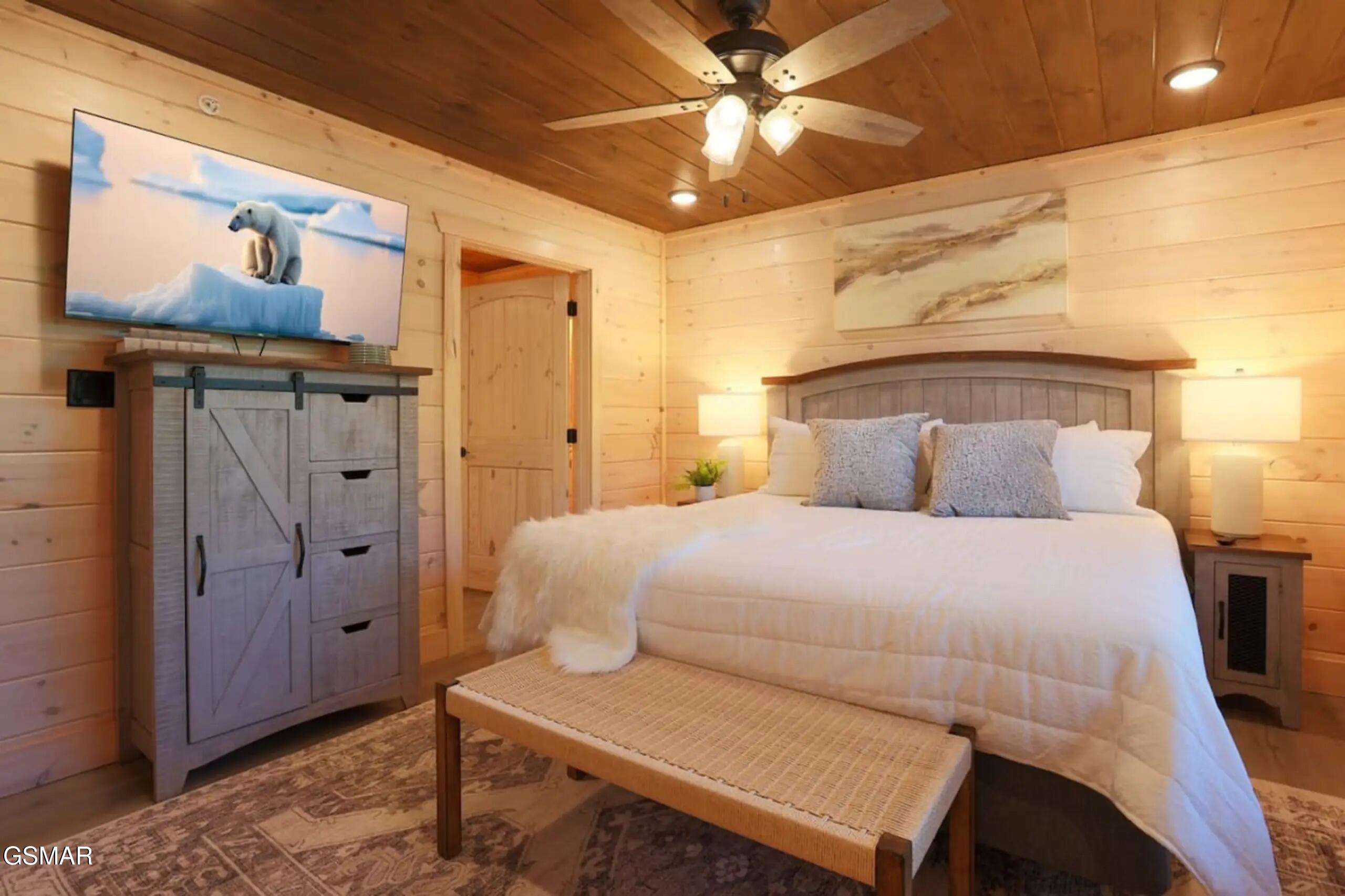 1802 Stone Wood Way Pigeon Forge TN 37862