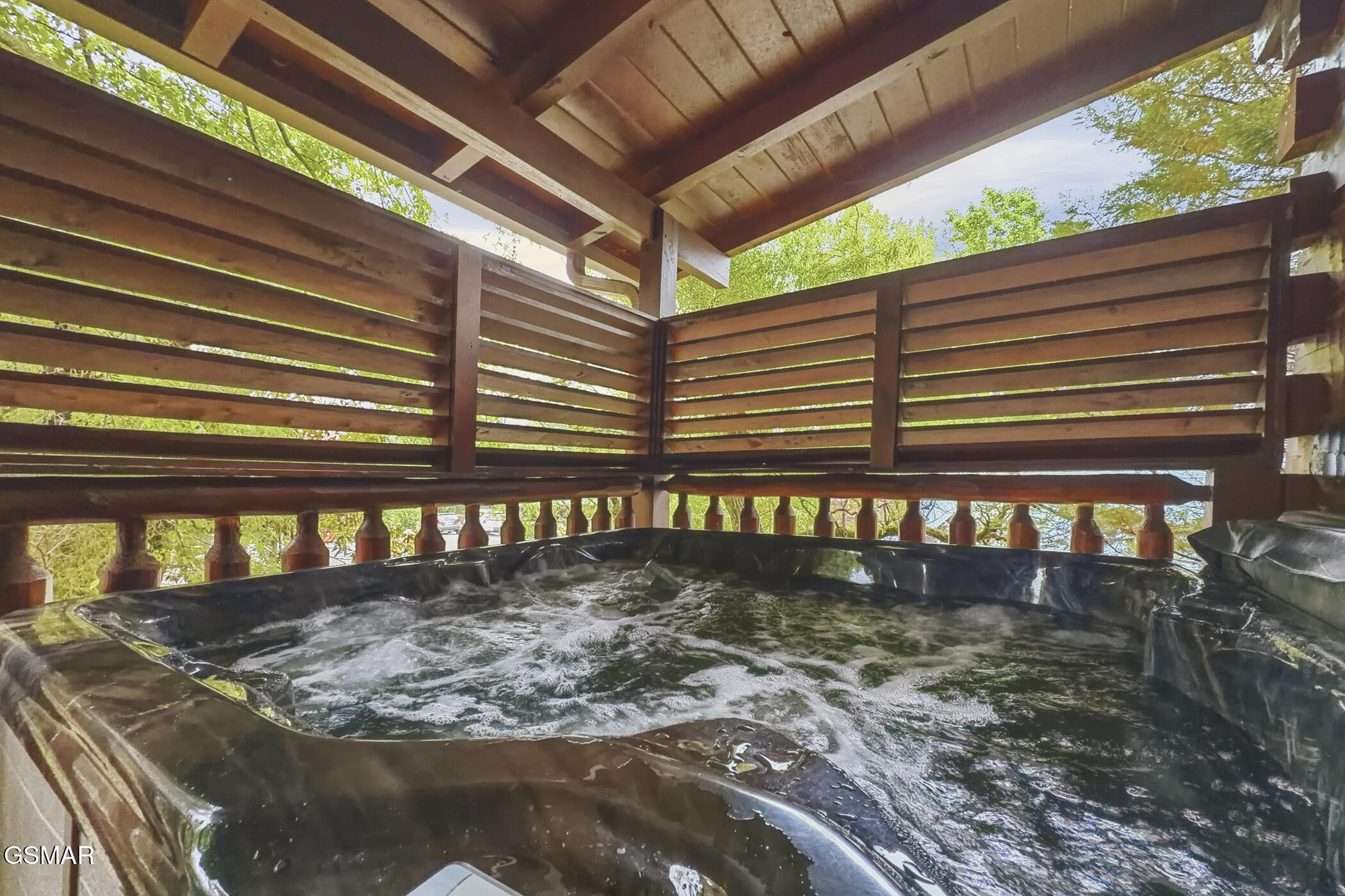 2906 Quiet Oak Way Pigeon Forge TN 37863