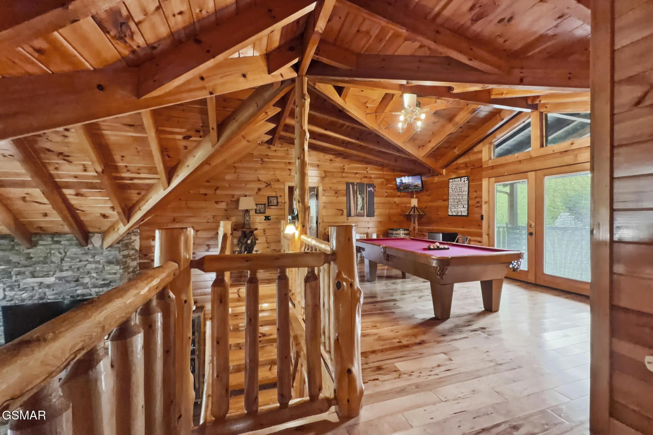 2906 Quiet Oak Way Pigeon Forge TN 37863