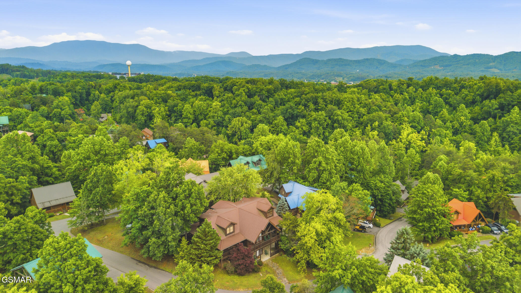 2906 Quiet Oak Way Pigeon Forge TN 37863