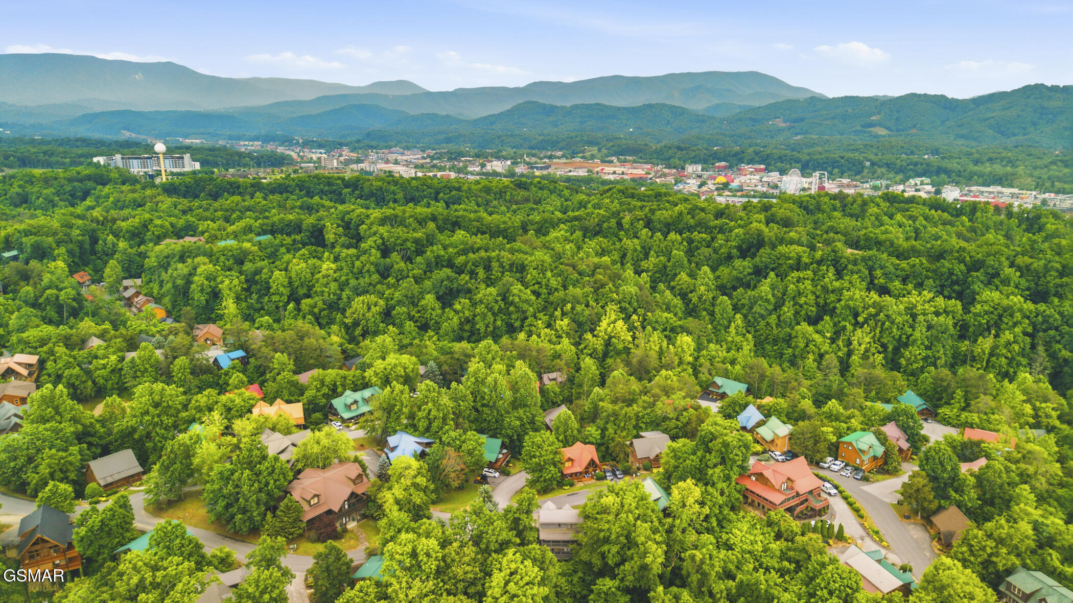 2906 Quiet Oak Way Pigeon Forge TN 37863