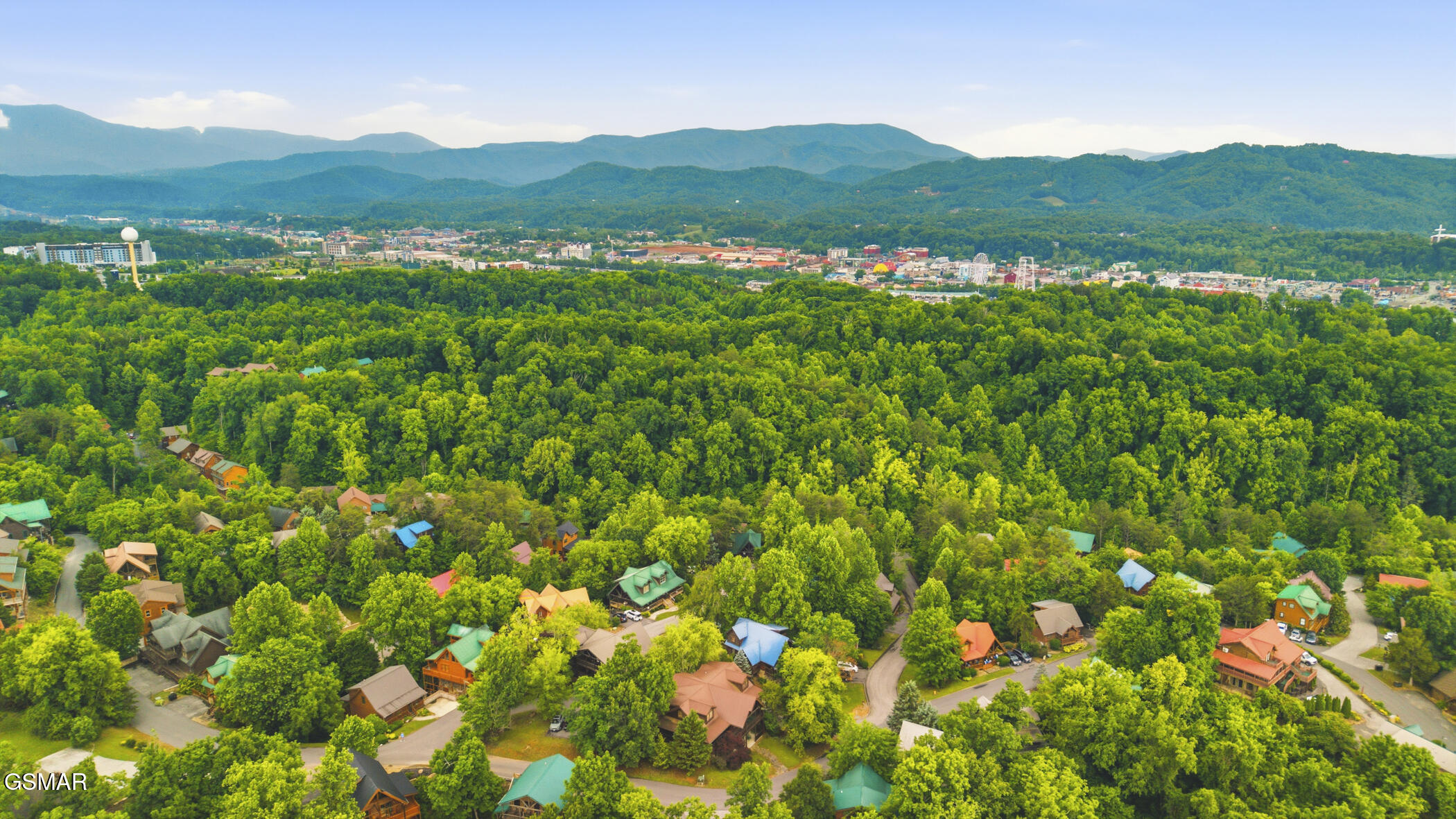 2906 Quiet Oak Way Pigeon Forge TN 37863