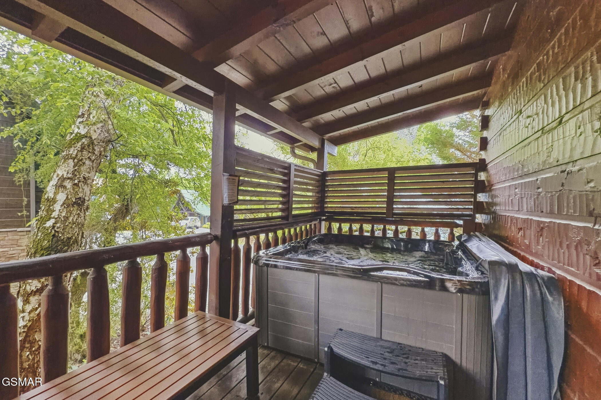 2906 Quiet Oak Way Pigeon Forge TN 37863