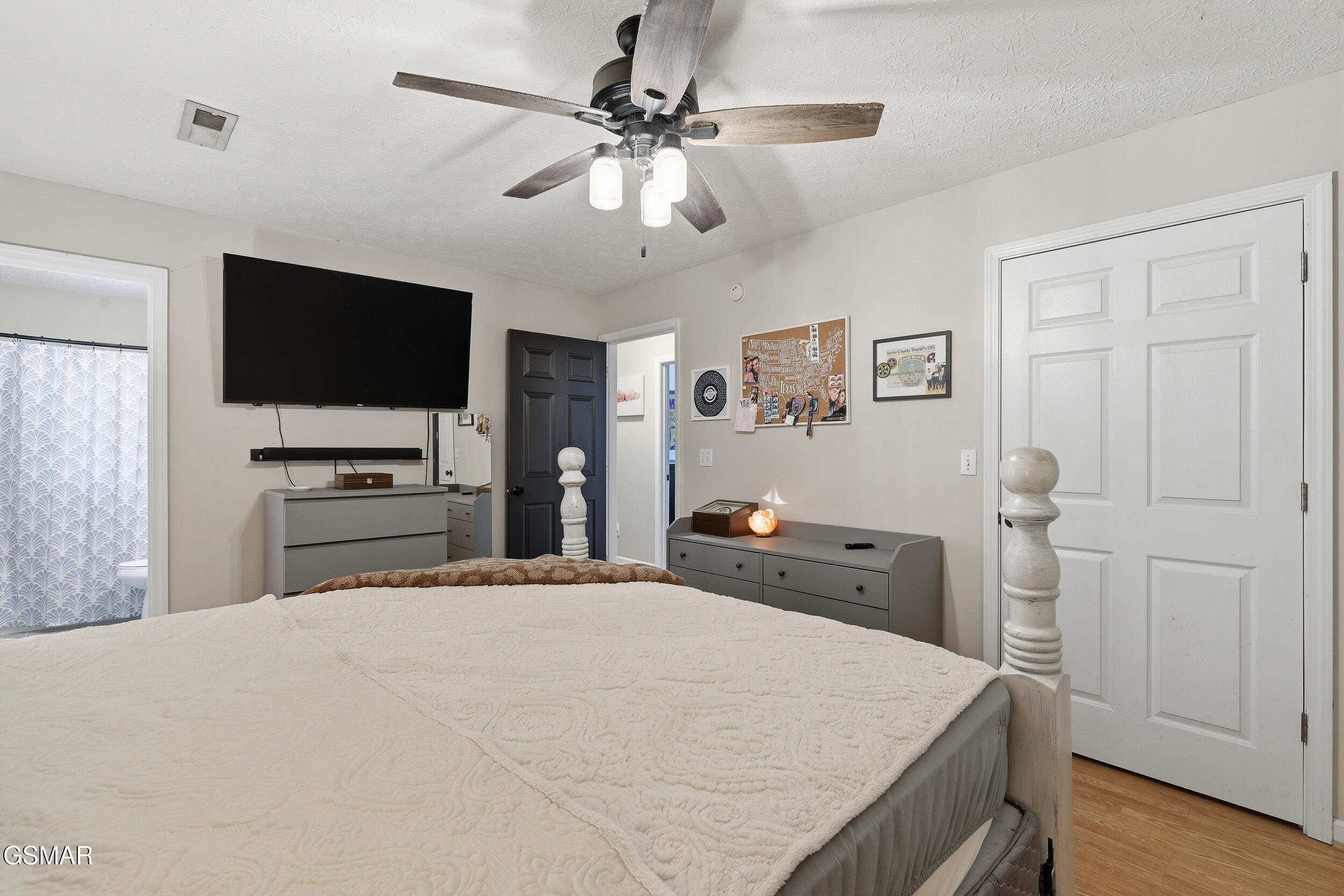 223 River Valley Circle Sevierville TN 37862