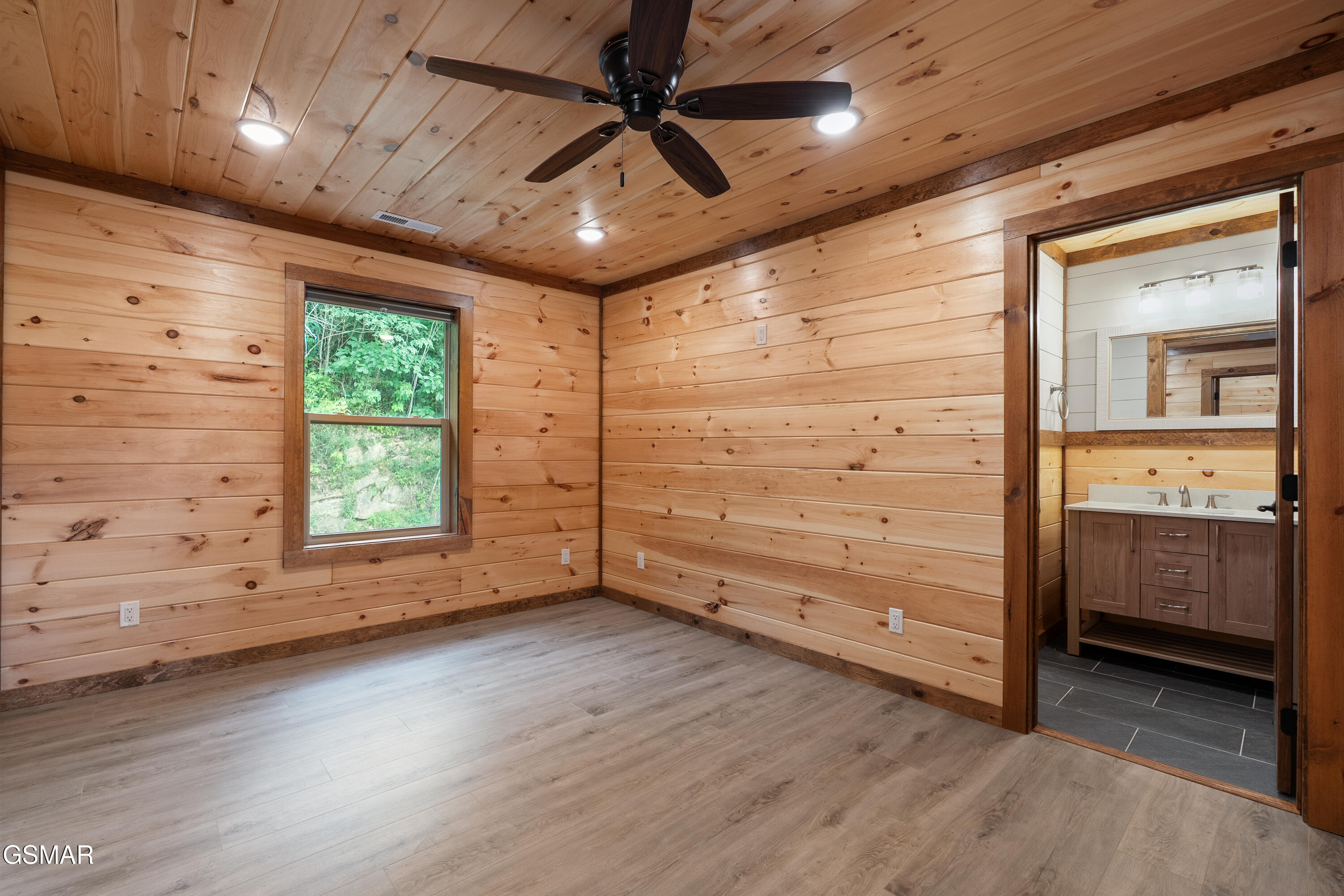 334 Long Hollow Road Sevierville TN 37876