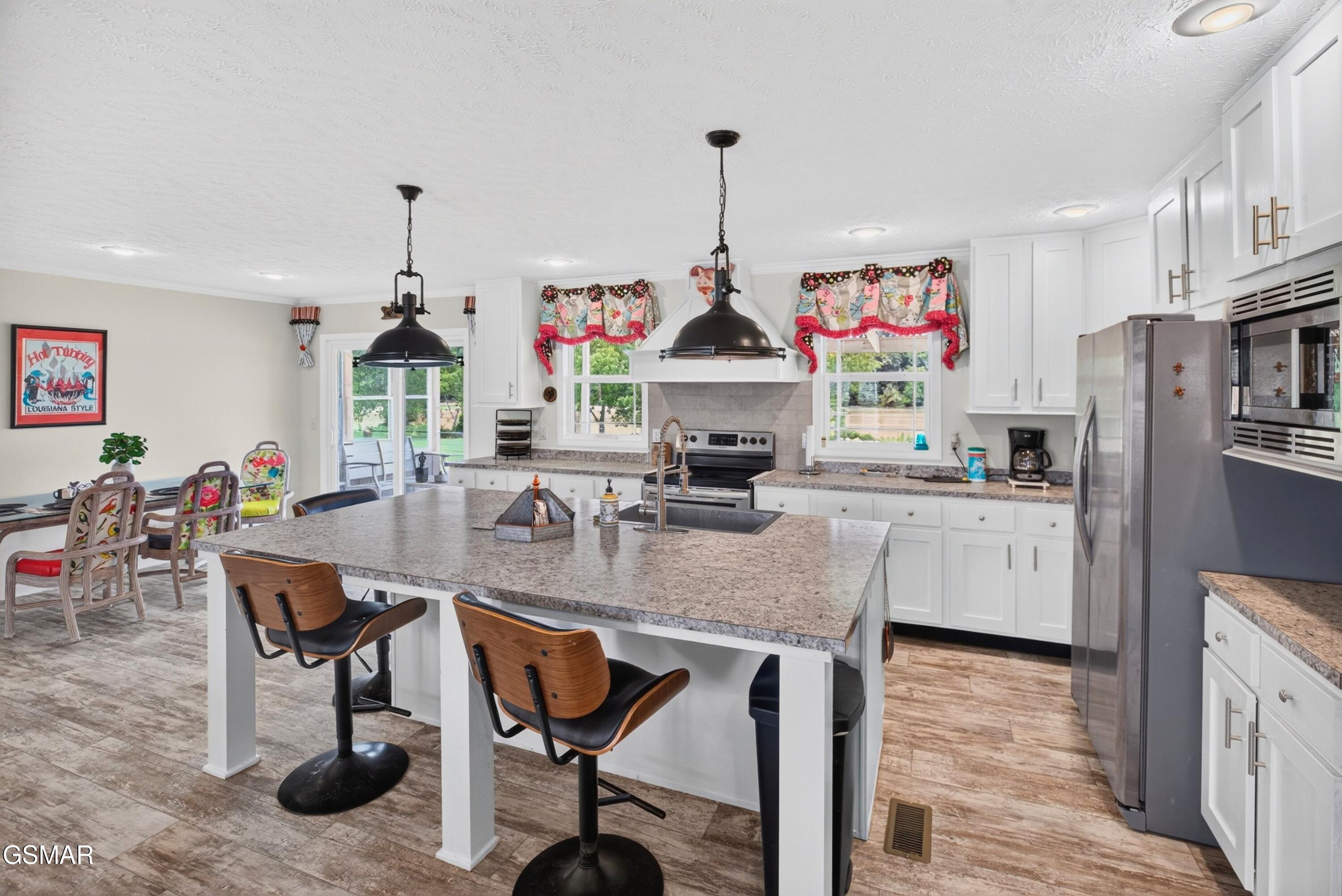 2249 Binginham Island Sevierville TN 37876