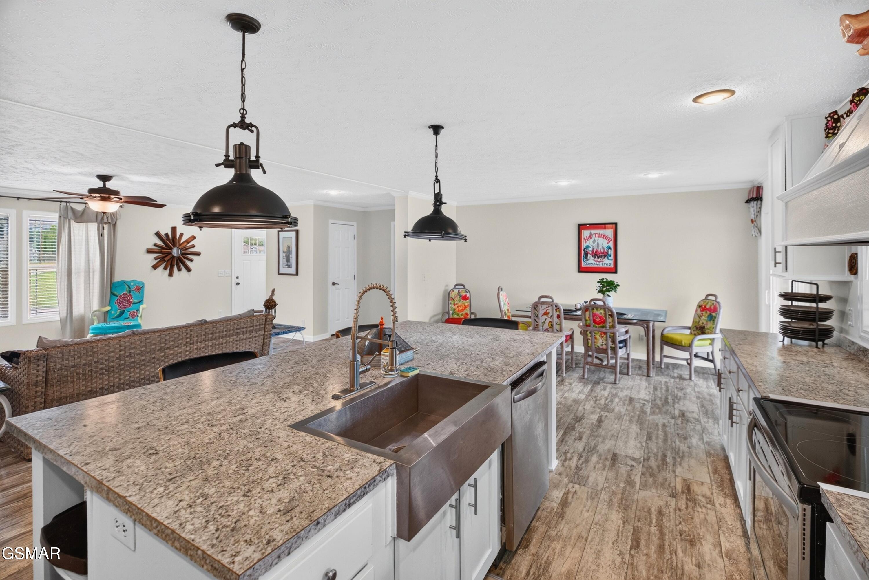 2249 Binginham Island Sevierville TN 37876