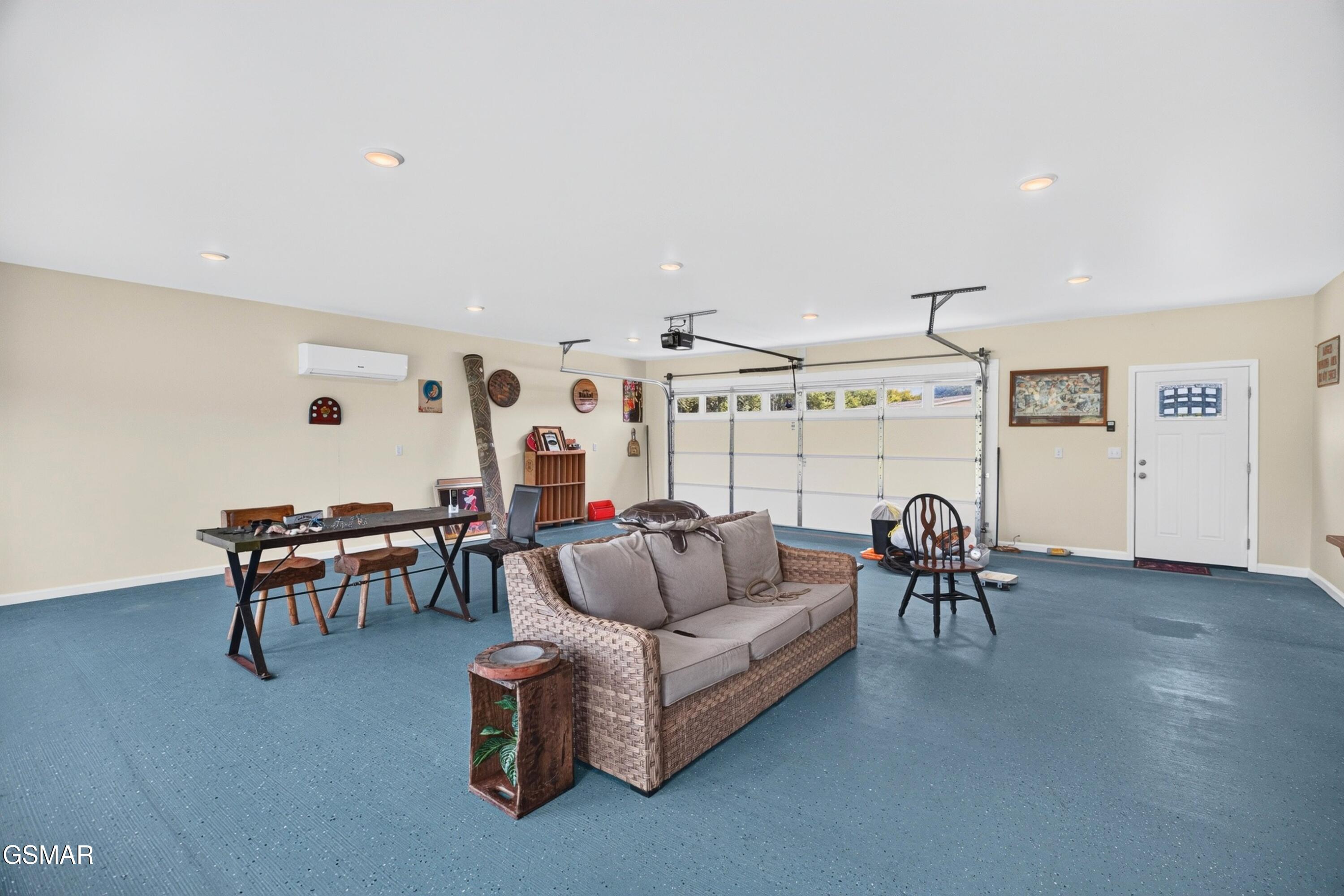 2249 Binginham Island Sevierville TN 37876