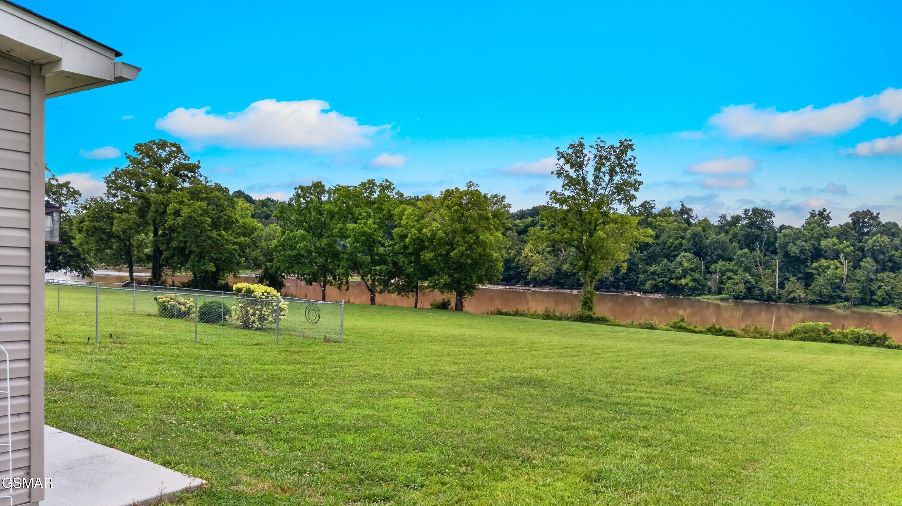 2249 Binginham Island Sevierville TN 37876