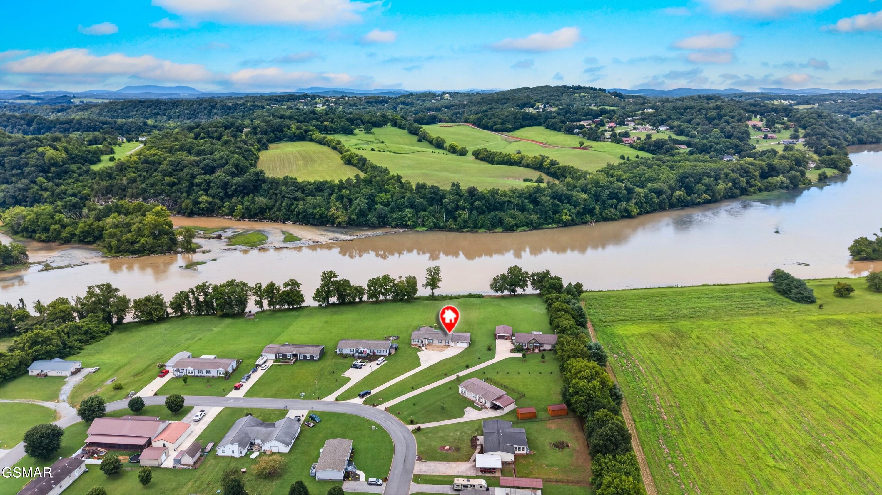 2249 Binginham Island Sevierville TN 37876
