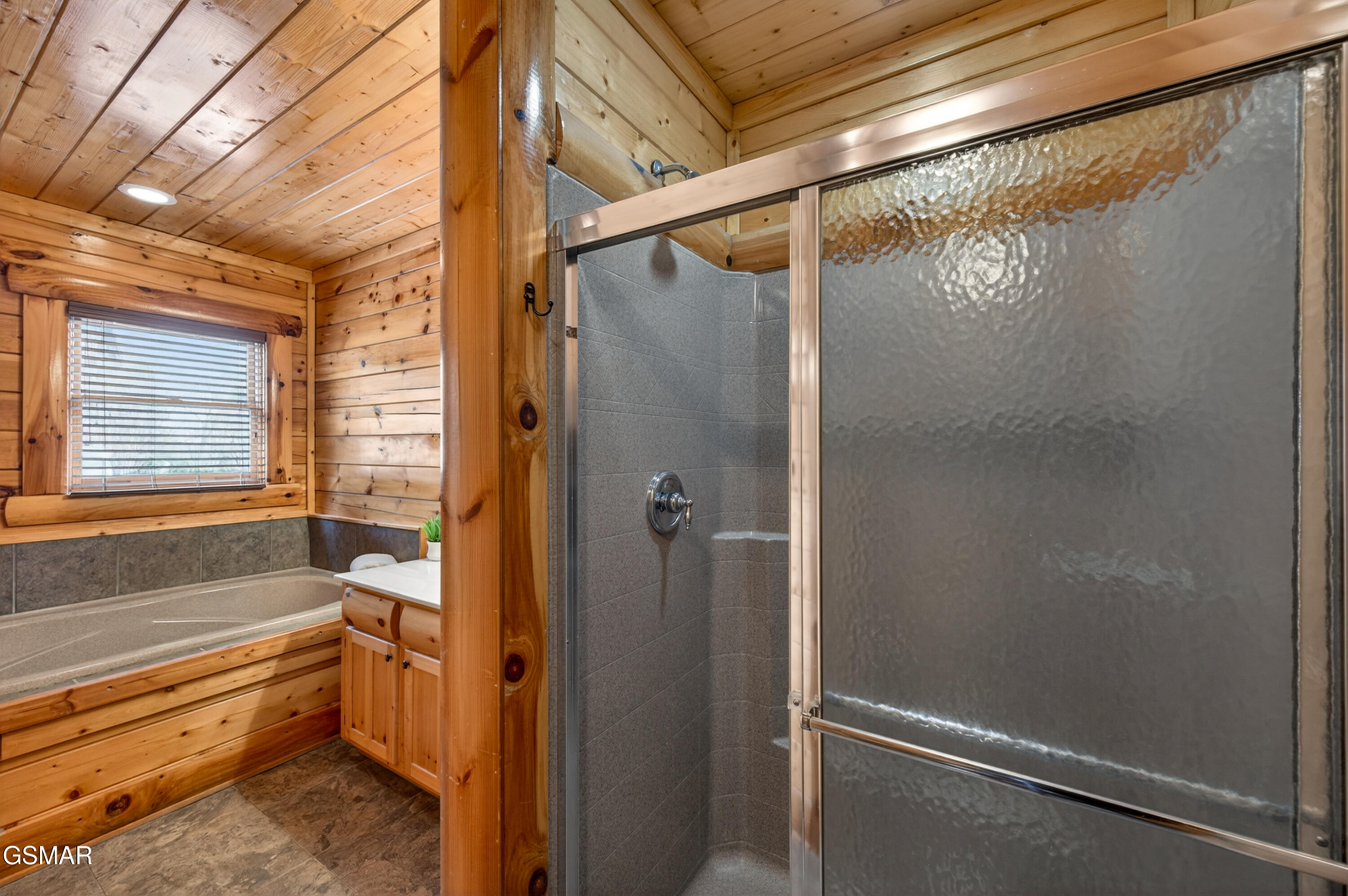 2018 Delta Dawn Drive Sevierville TN 37862