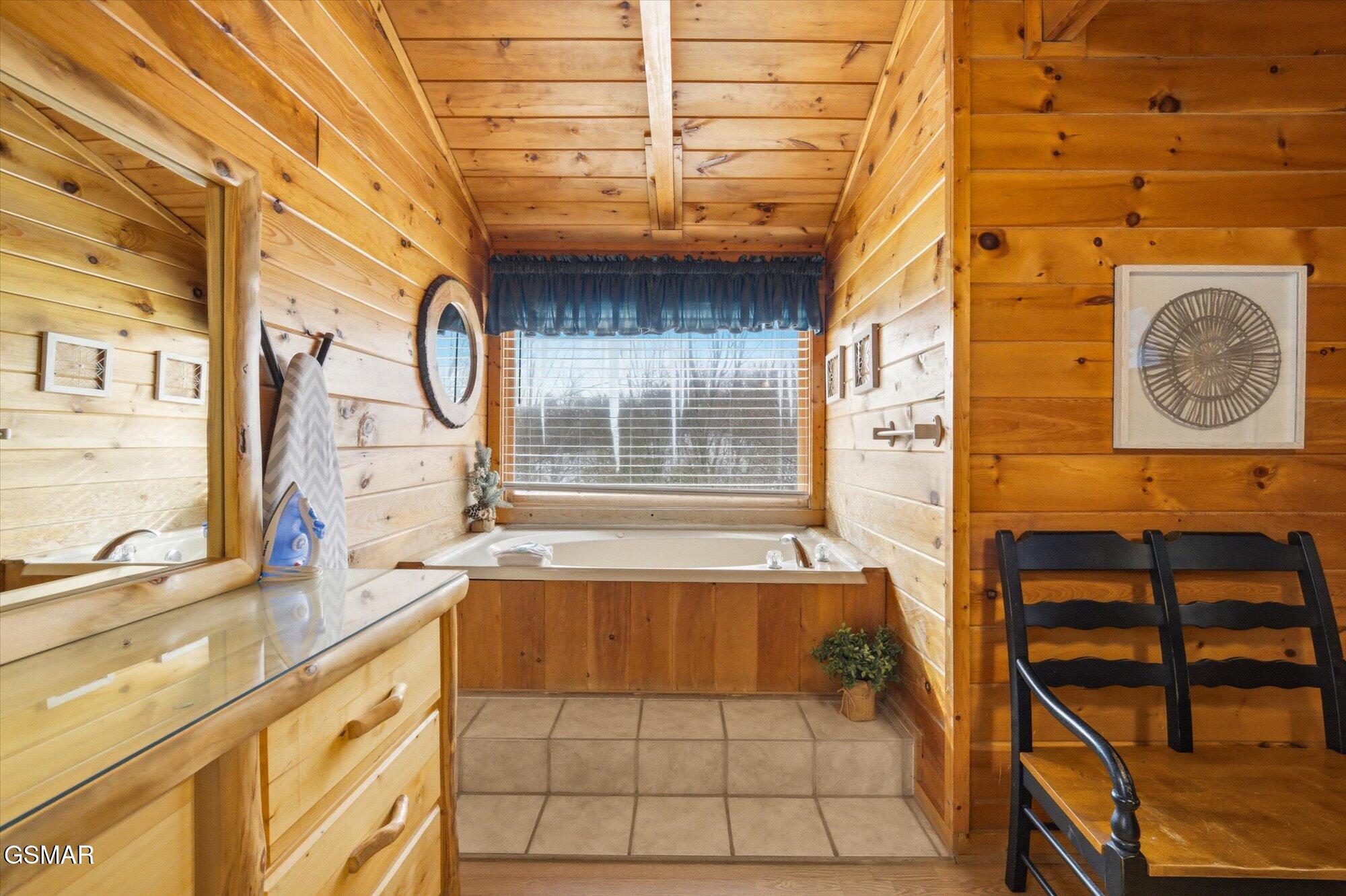 1713 Parkway View Court Sevierville TN 37876