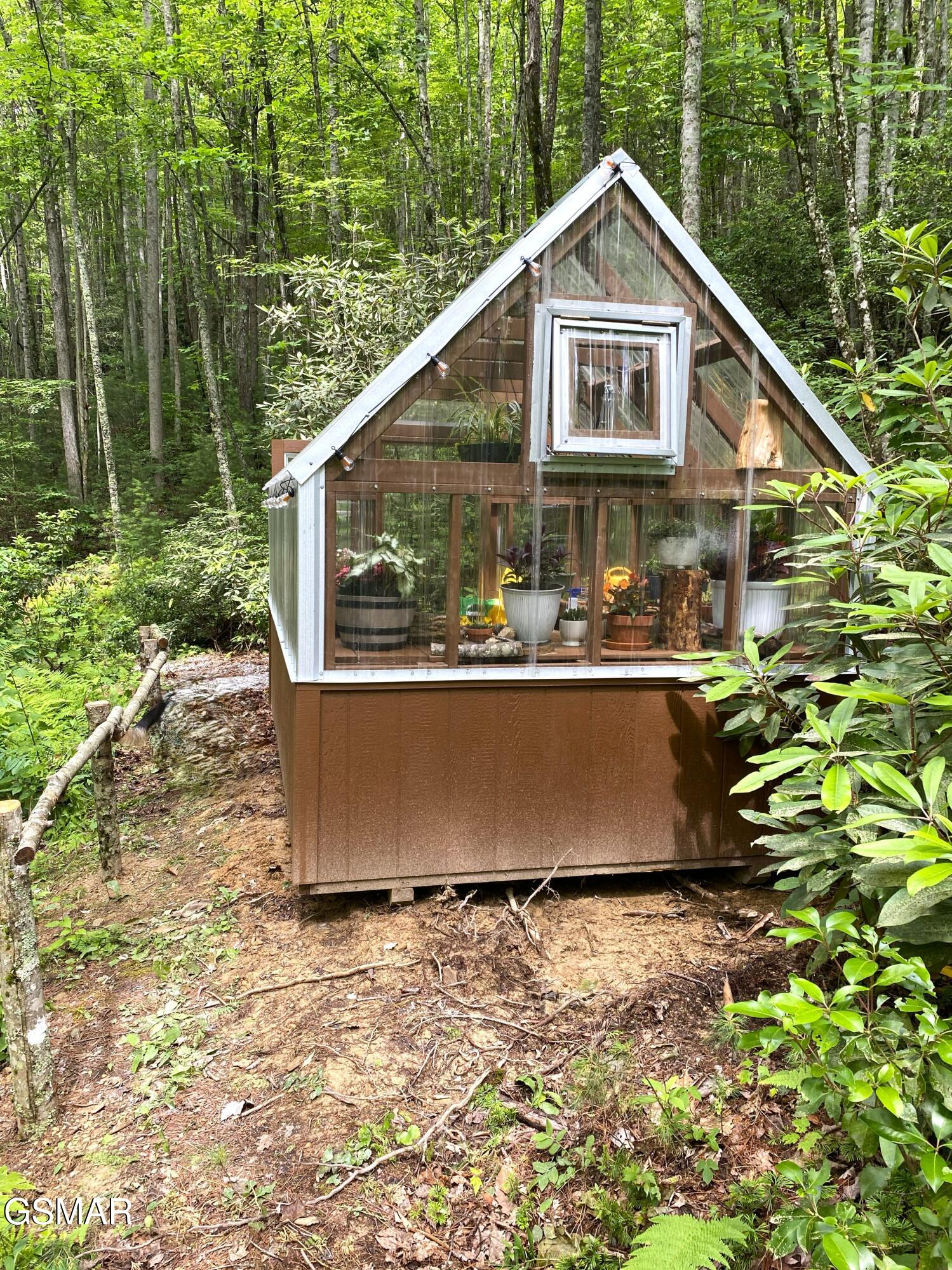 5150 Raven Branch Road Del Rio TN 37727