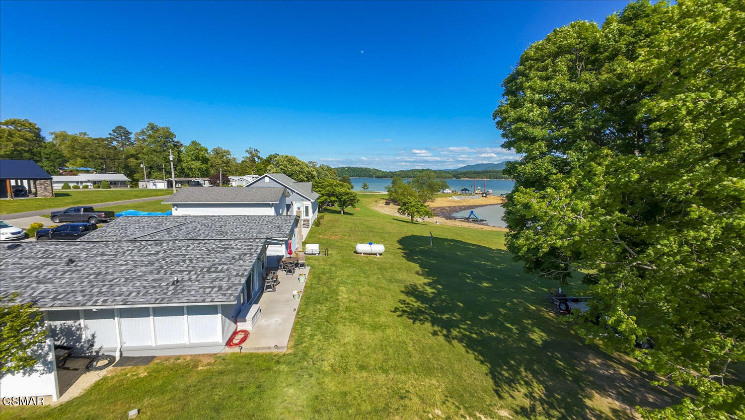 1648 Canal Lane Dandridge TN 37725