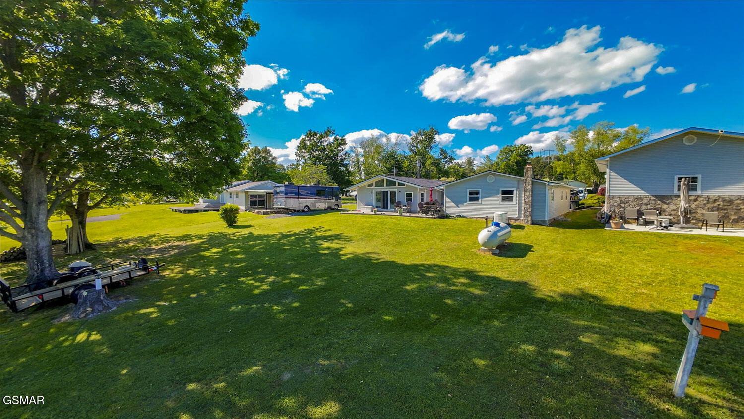 1648 Canal Lane Dandridge TN 37725