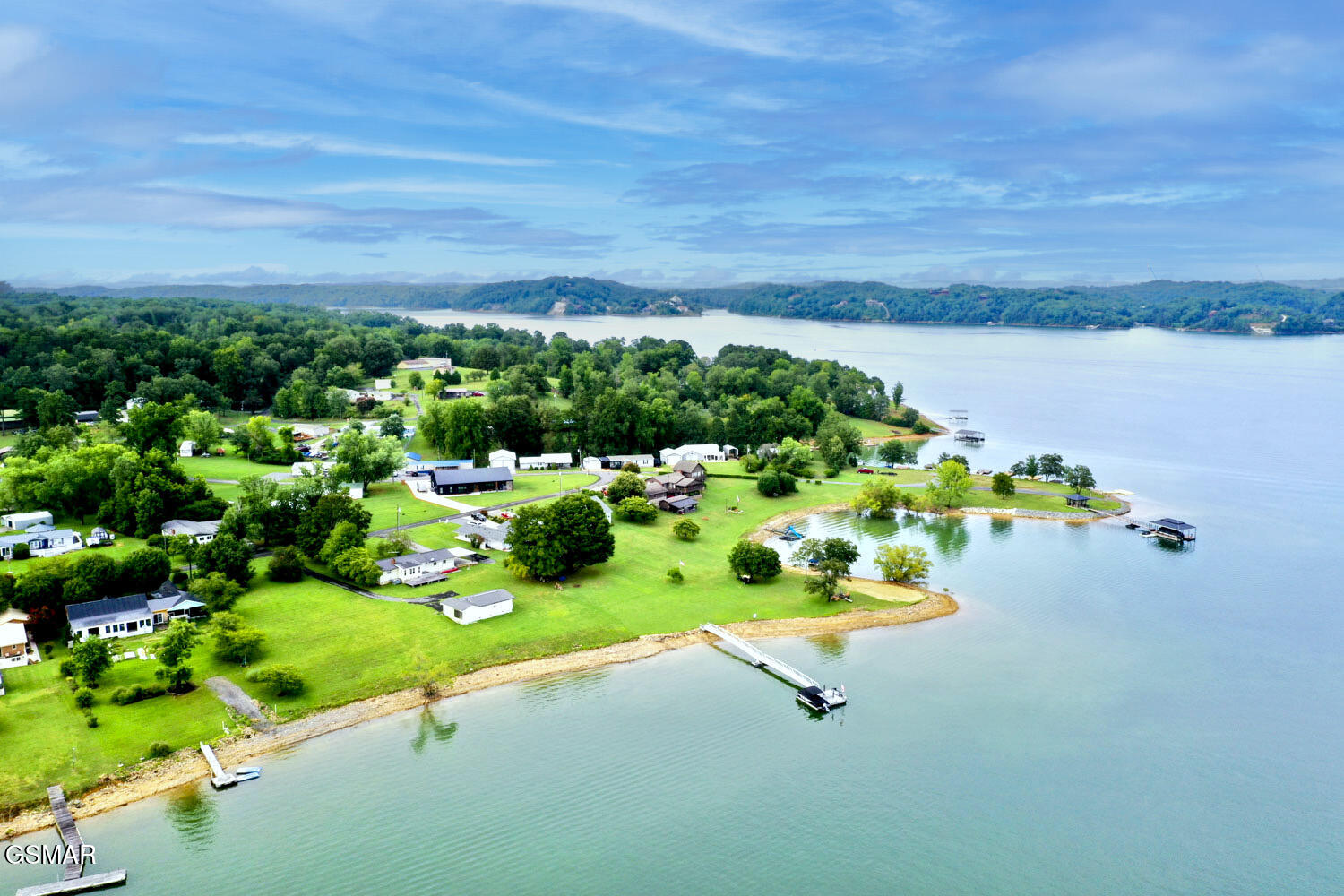 1648 Canal Lane Dandridge TN 37725