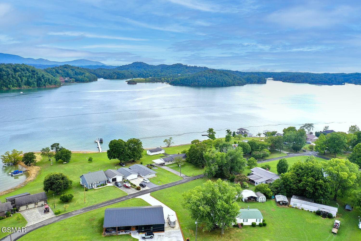 1648 Canal Lane Dandridge TN 37725