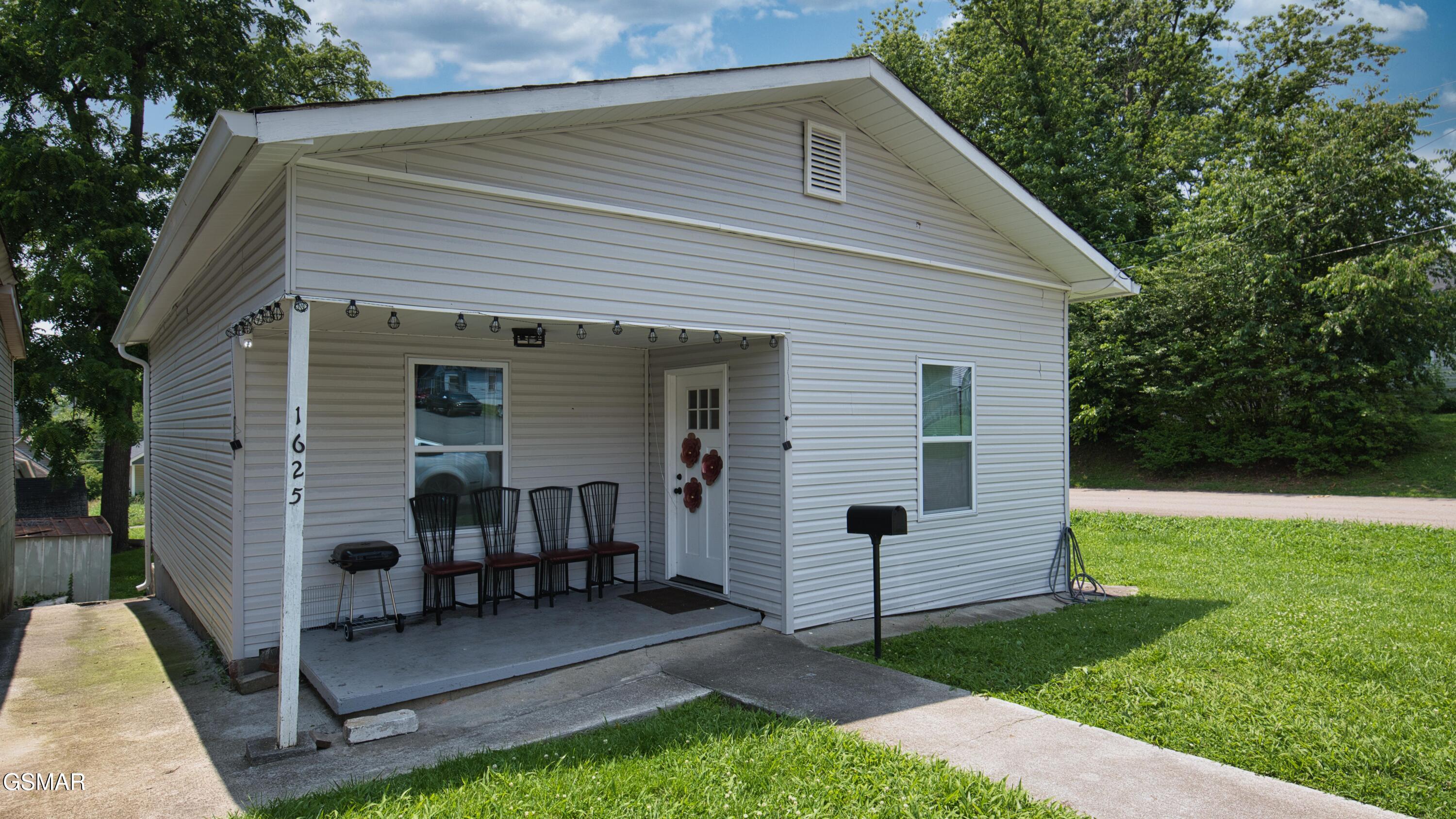 1625 Worth Street Knoxville TN 37917