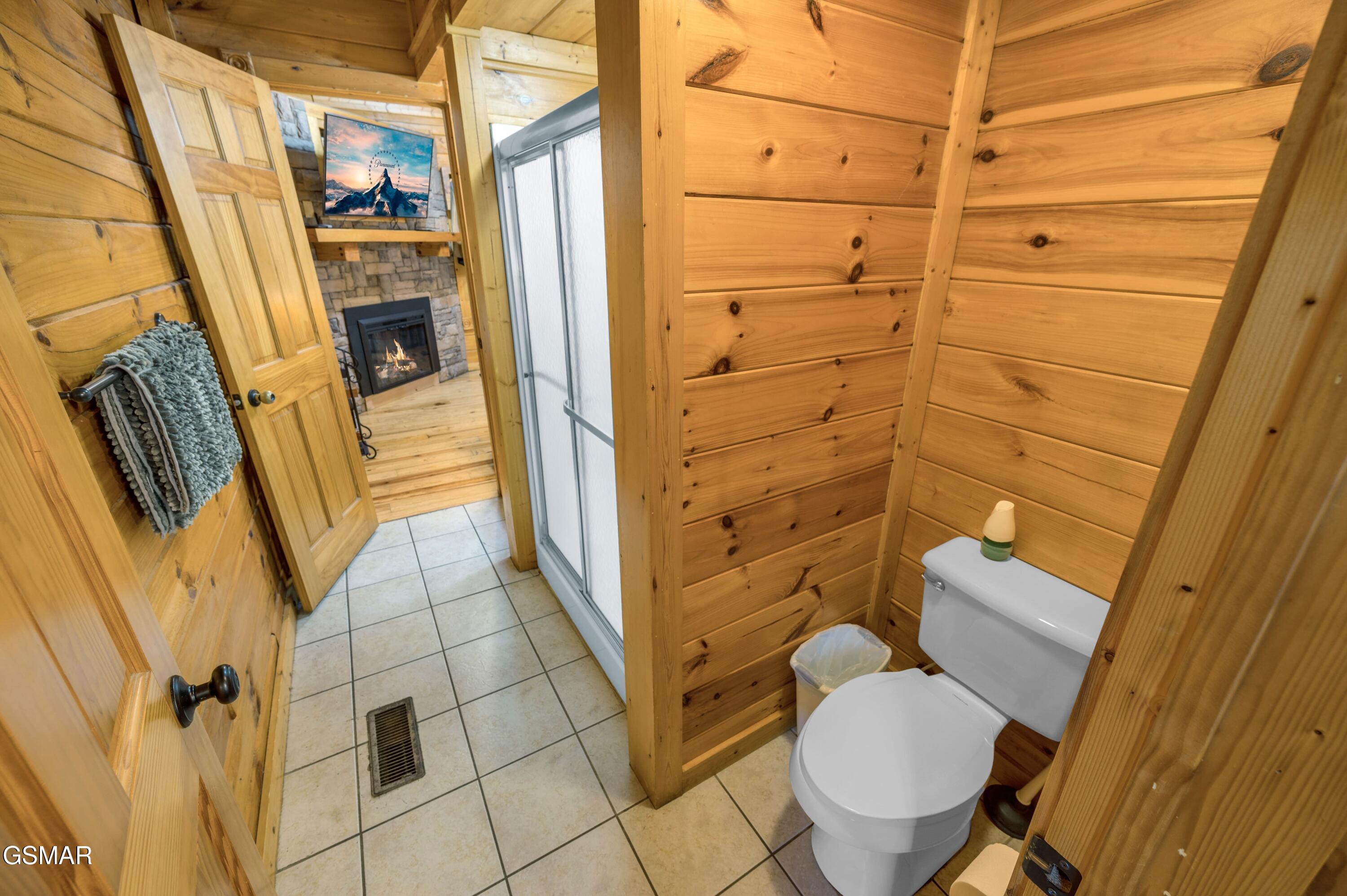 644 Gatlinburg Falls Way Gatlinburg TN 37738