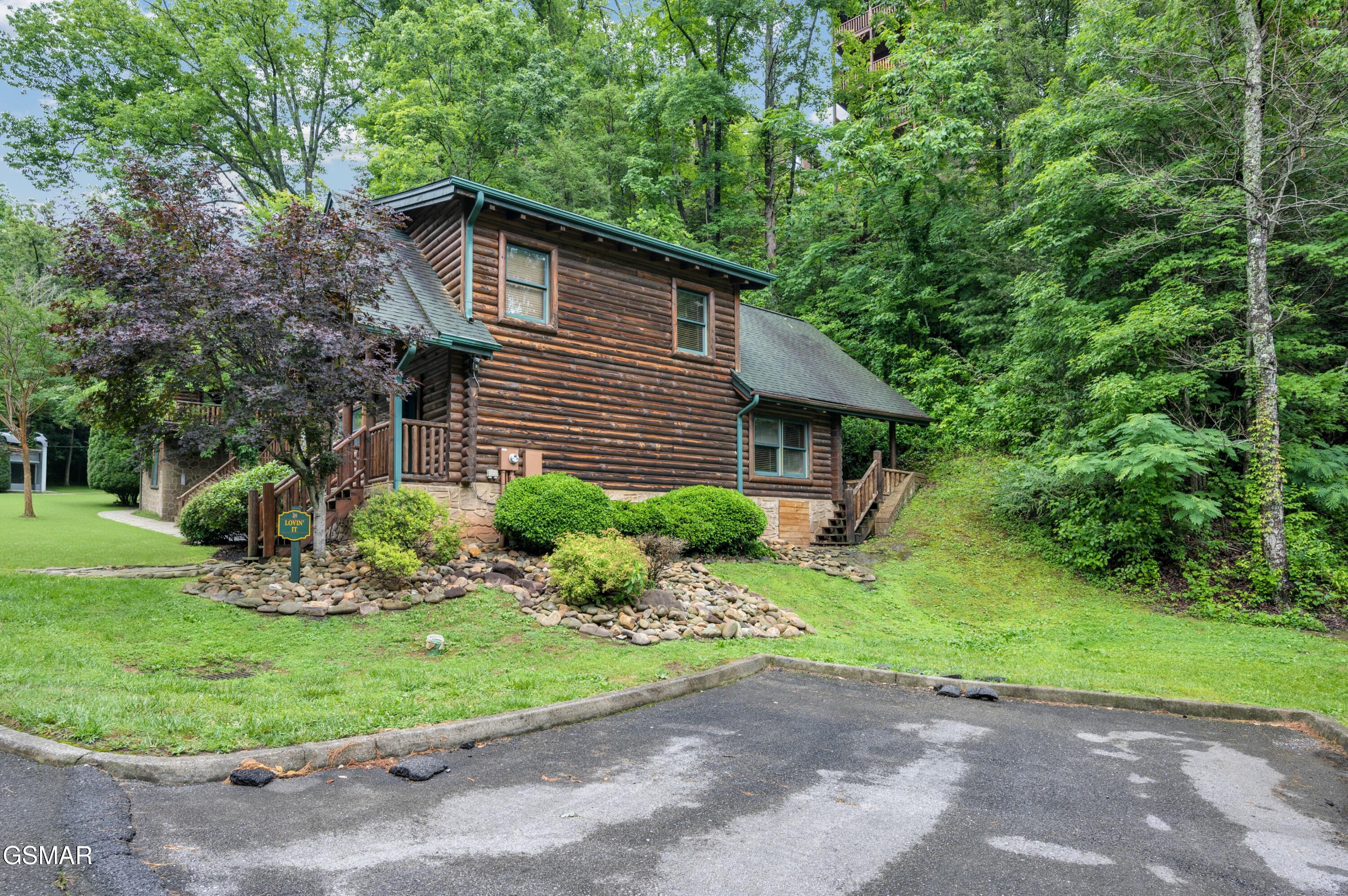644 Gatlinburg Falls Way Gatlinburg TN 37738