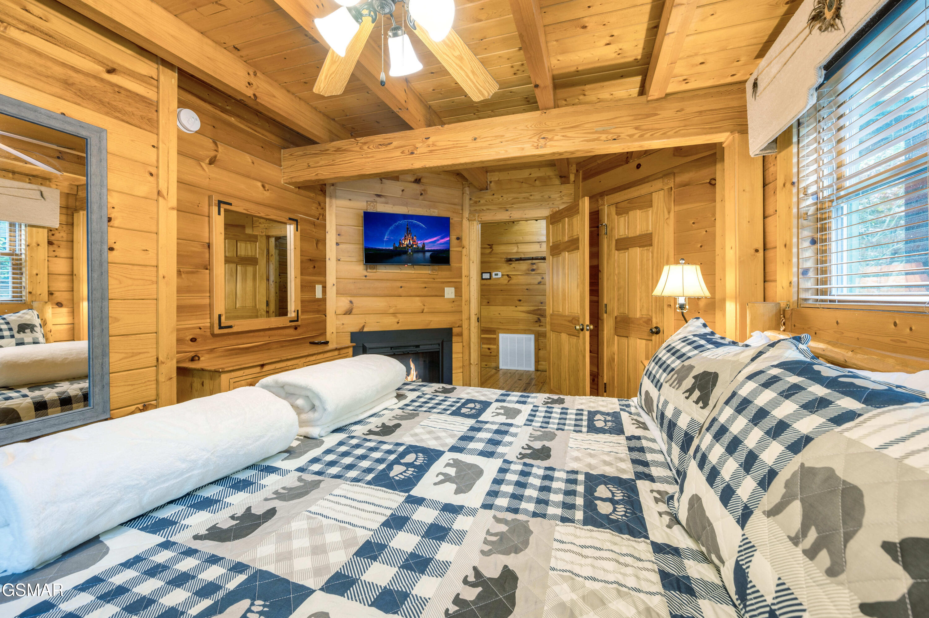 644 Gatlinburg Falls Way Gatlinburg TN 37738