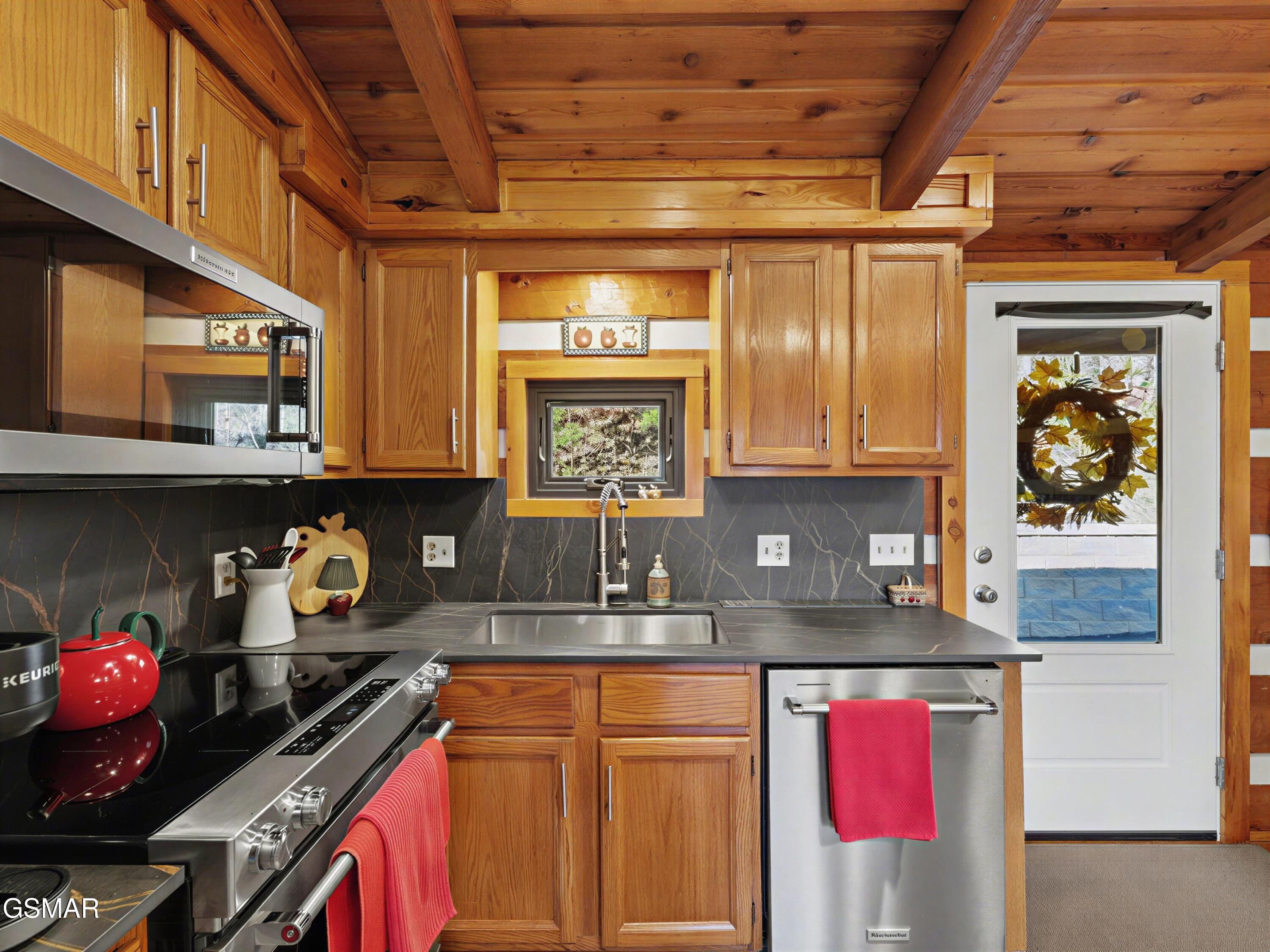 939 Vixen Run Gatlinburg TN 37738