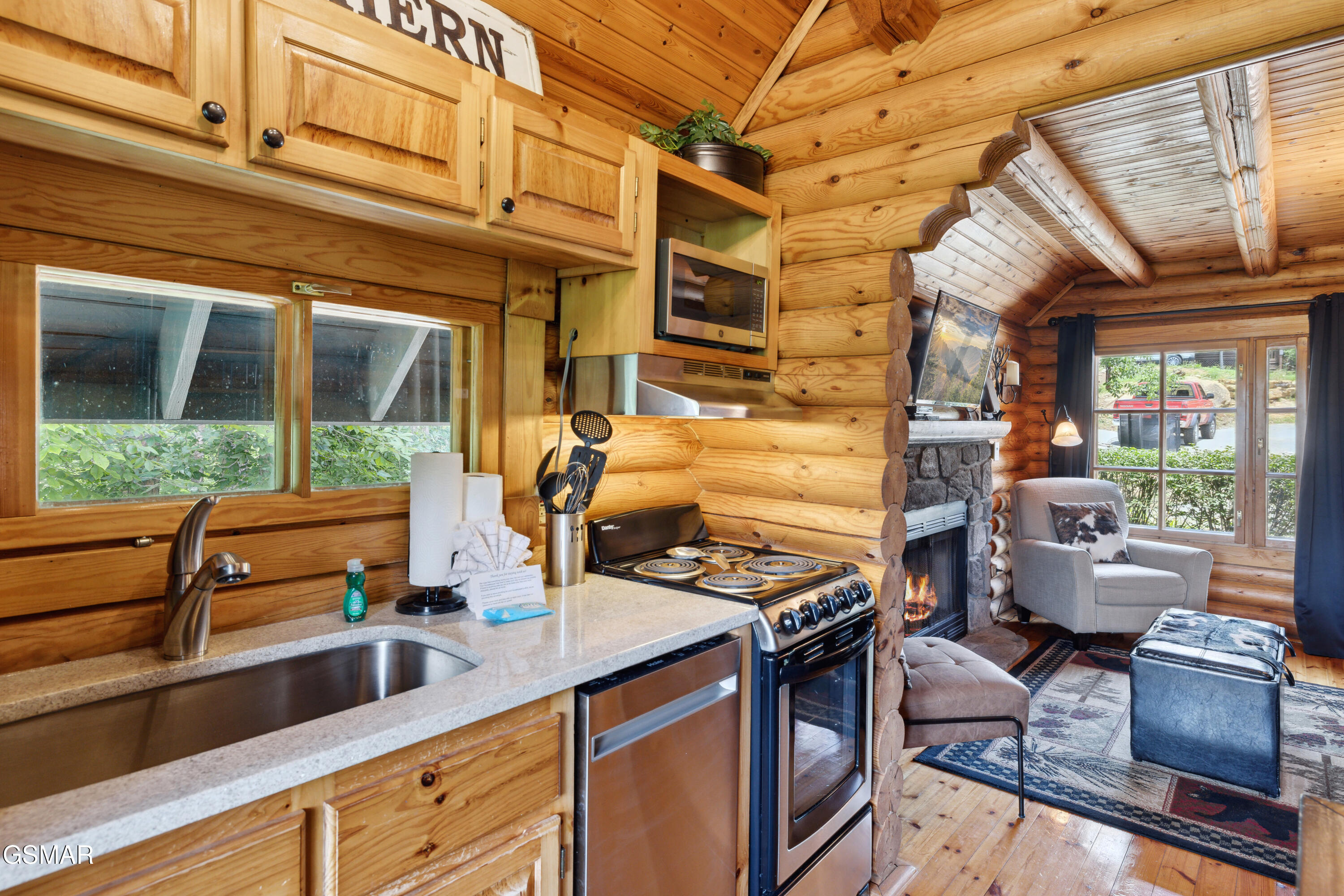 1003 Walini Way Sevierville TN 37876