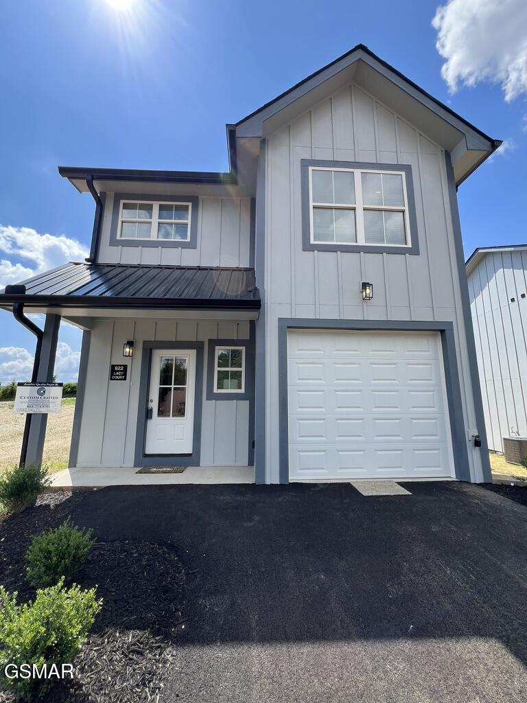 972 Lacy Court Sevierville TN 37862