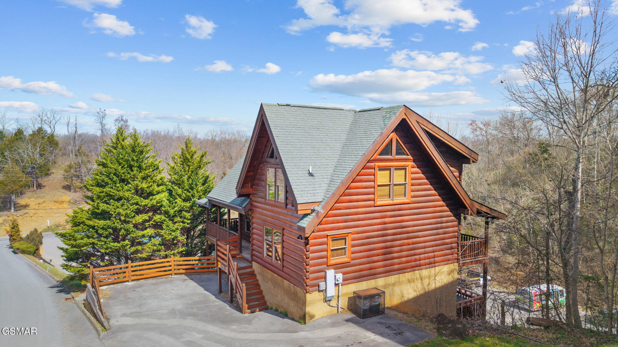 611 Stockton Drive Sevierville TN 37876