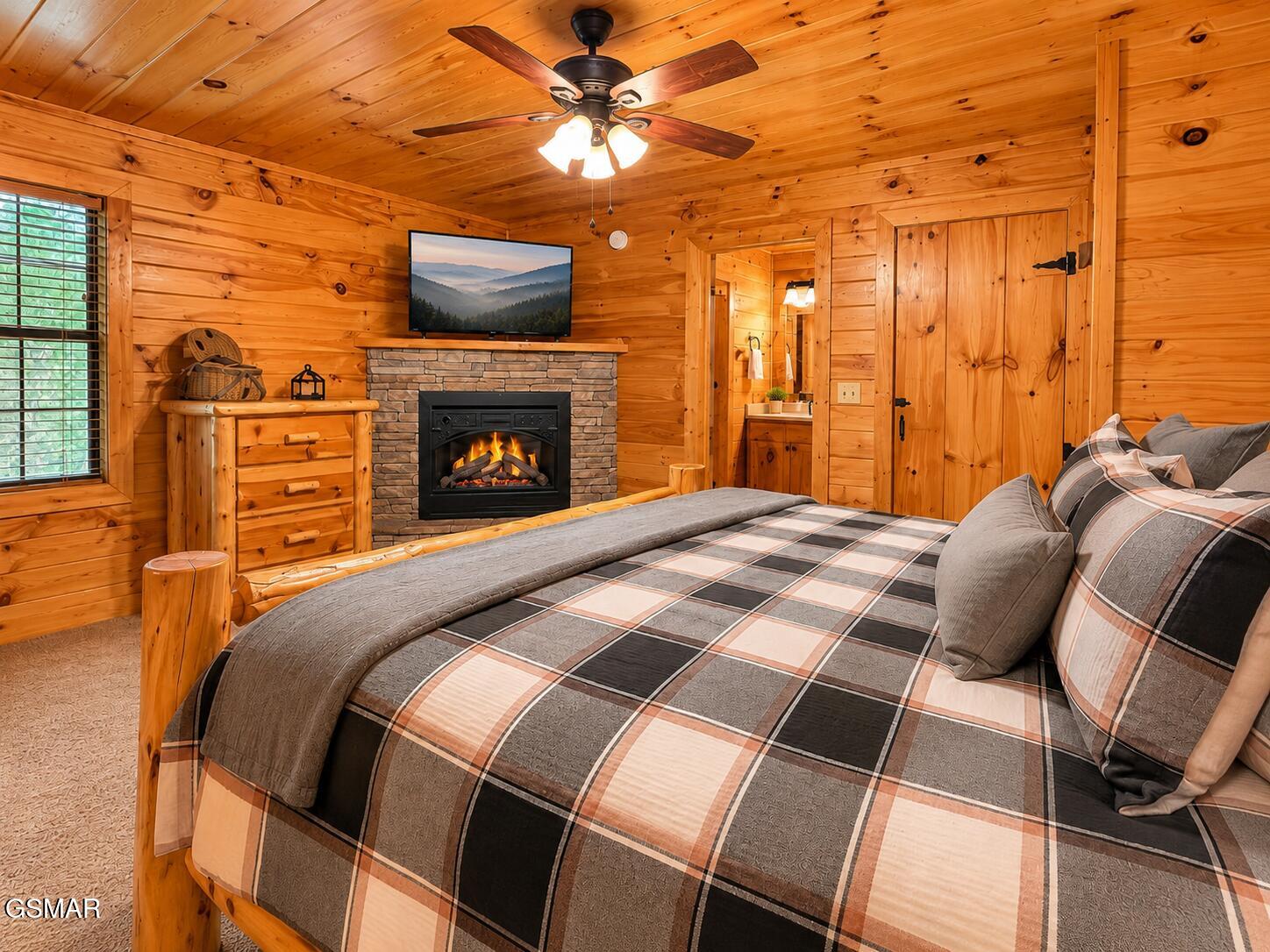 1630 Majestic Oak Way Sevierville TN 37876