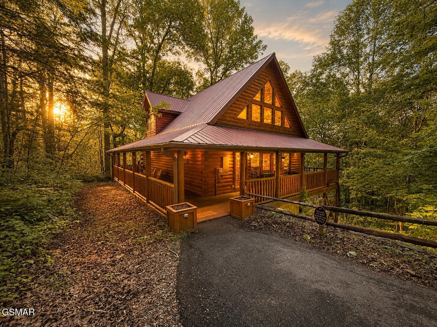 1630 Majestic Oak Way Sevierville TN 37876